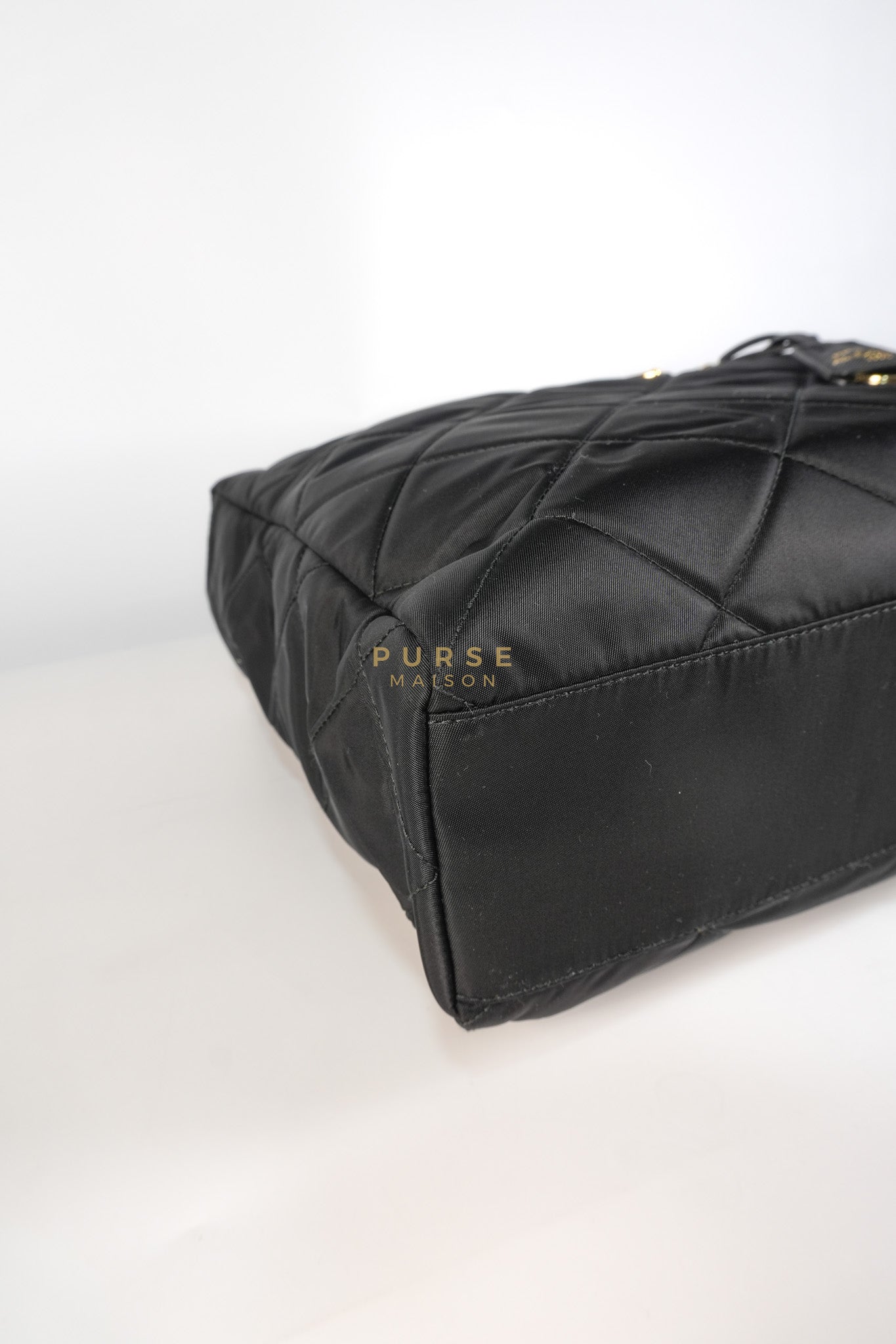 1BG467 Re-Edition 1995 Black Re-Nylon Large Tote Bag | Purse Maison Luxury Bags Shop