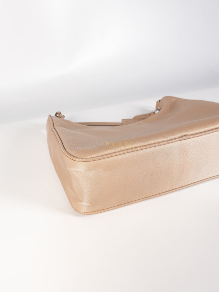 1BH204 Re-edition 2005 Multi Pochette in Cammeo Tessuto and Saffiano Leather | Purse Maison Luxury Bags Shop