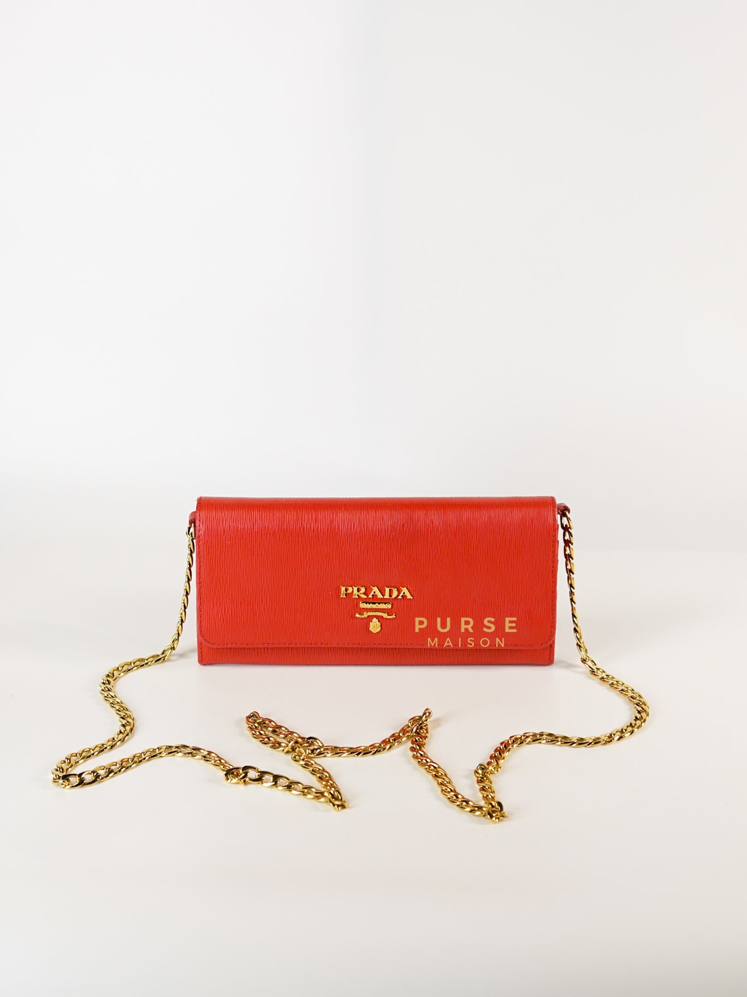 1BP290 Vitello Move Lacca 1 Wallet on Chain | Purse Maison Luxury Bags Shop
