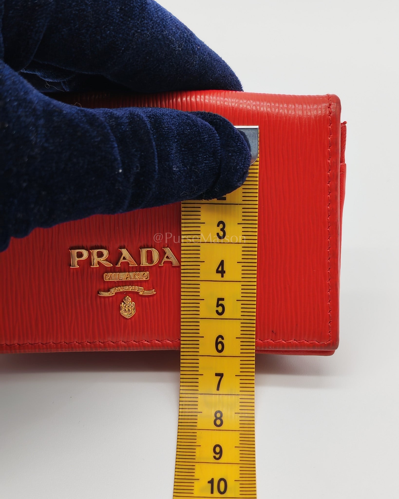 1MC122 Card Holder in Red Vitello Move Leather | Purse Maison Luxury Bags Shop