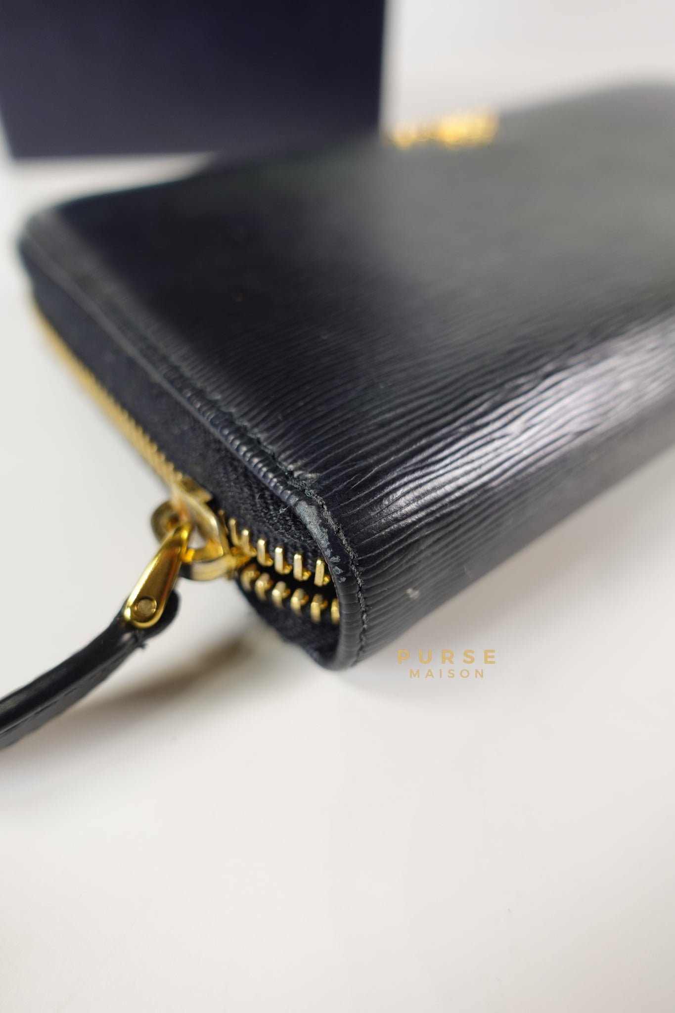 1ML506 Vitello Move Nero Zipped Long Wallet | Purse Maison Luxury Bags Shop