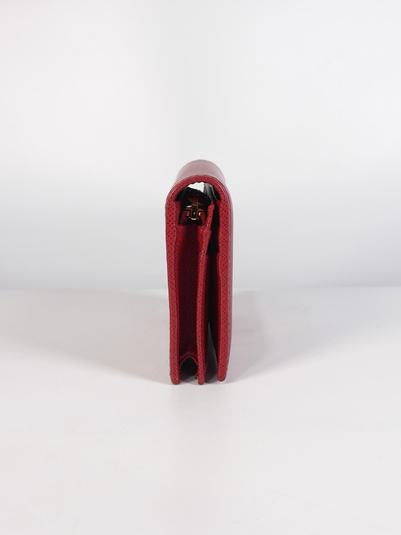 1MV021 Triangle Logo Bi-fold Wallet in Fouco/Red Saffiano Leather | Purse Maison Luxury Bags Shop