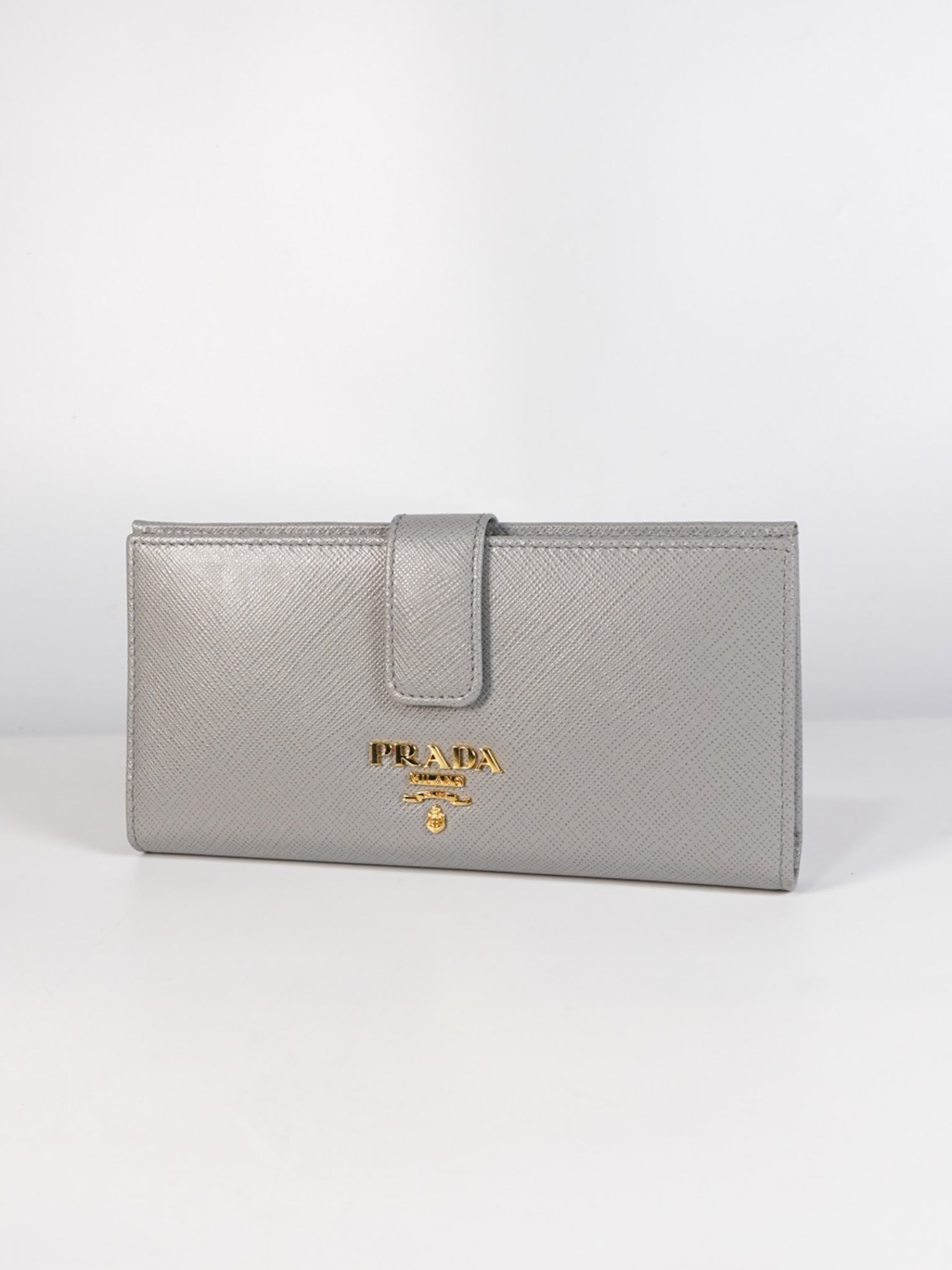 1MV025 Bi-fold Long Wallet in Nube Saffiano Leather | Purse Maison Luxury Bags Shop