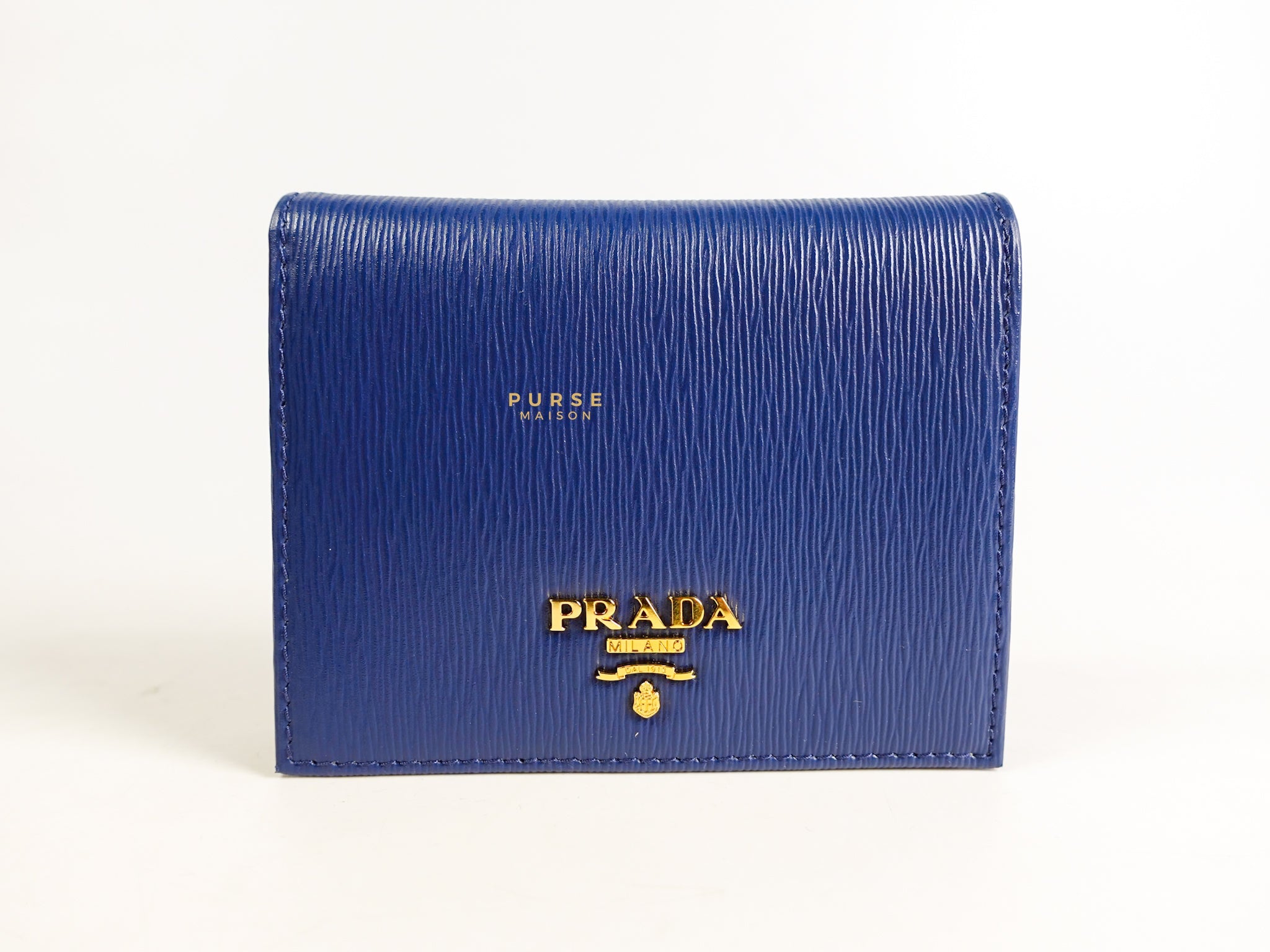 1MV204 Vitello Move Bifold Wallet (Blue) | Purse Maison Luxury Bags Shop
