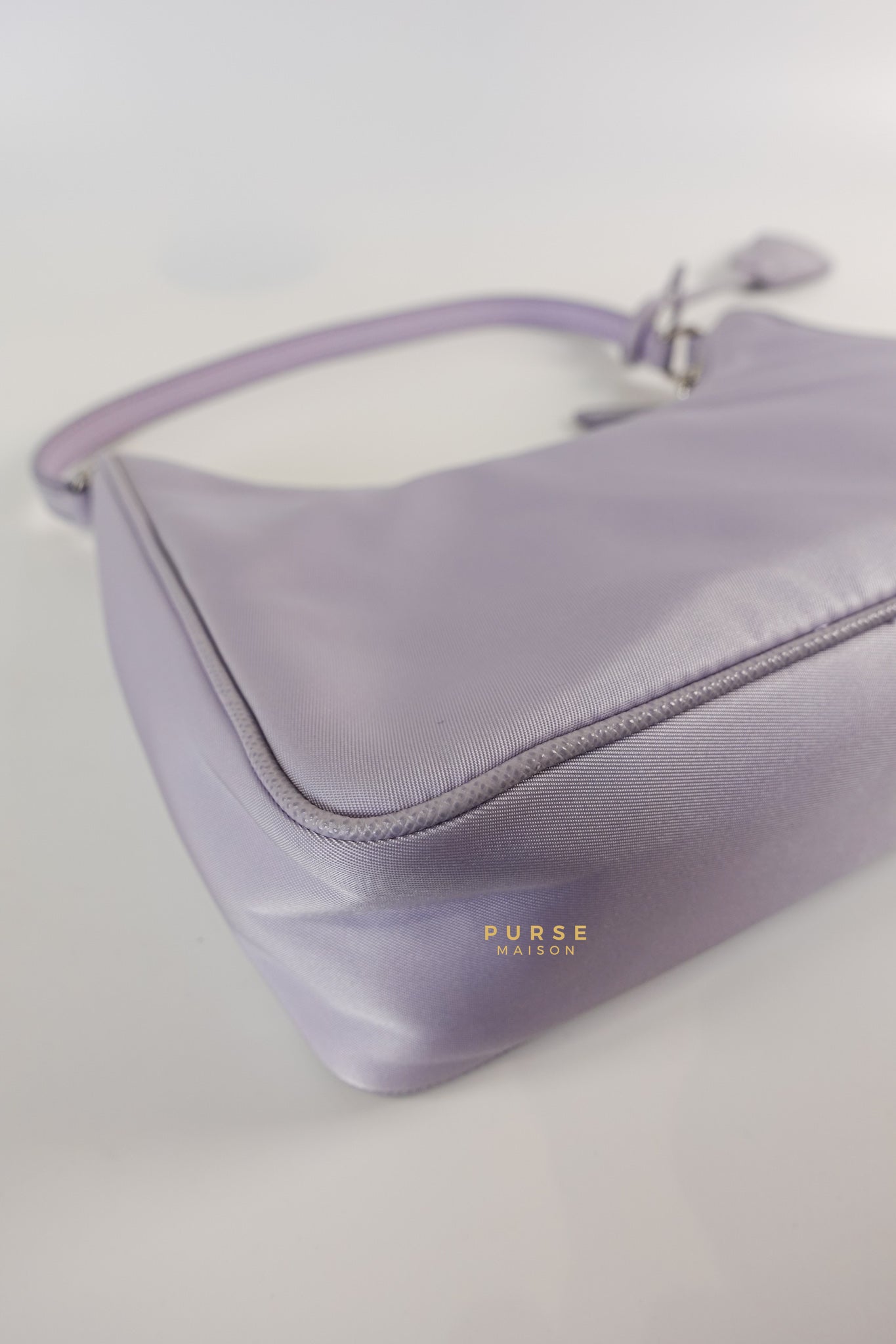 1NE204 Re-edition 2005 Tessuto Saffiano Glicine (Light Purple) | Purse Maison Luxury Bags Shop