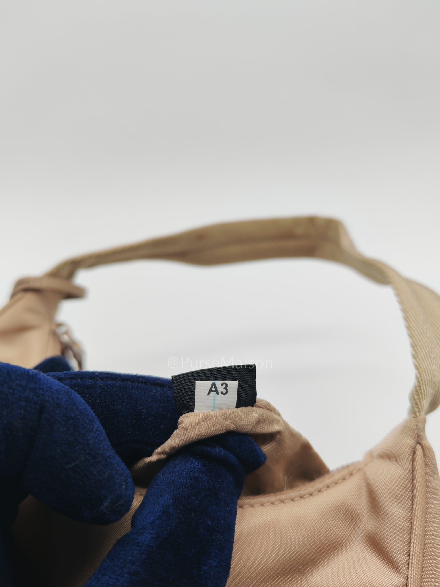 1NE515 Re-edition 2000 Tessuto Nylon Cammeo Shoulder Bag | Purse Maison Luxury Bags Shop