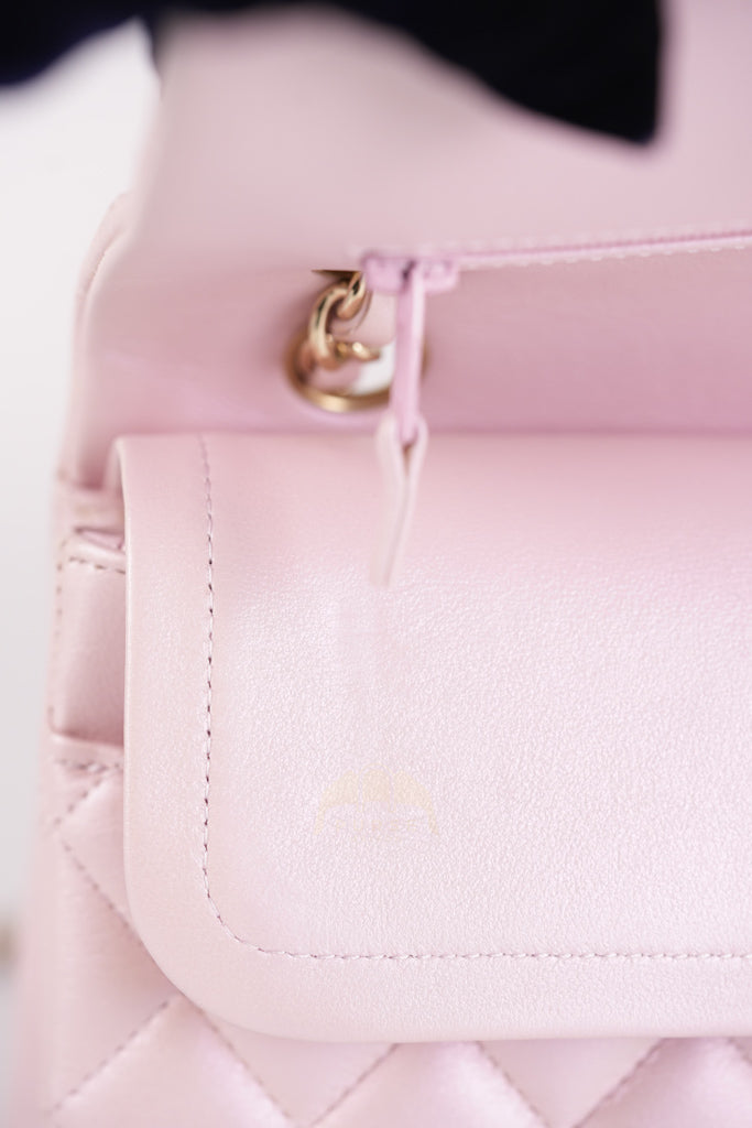 21S Classic Medium Double Flap in Rose Clair Iridescent Lambskin Leather and Light Gold Hardware Series 31 | Purse Maison Luxury Bags Shop