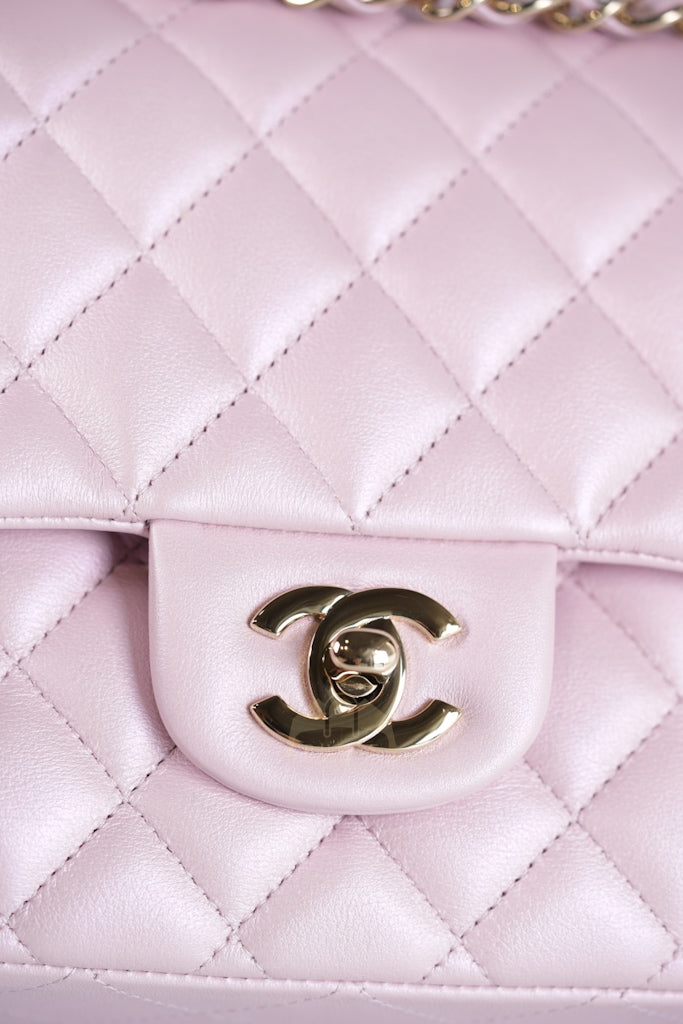 21S Classic Medium Double Flap in Rose Clair Iridescent Lambskin Leather and Light Gold Hardware Series 31 | Purse Maison Luxury Bags Shop