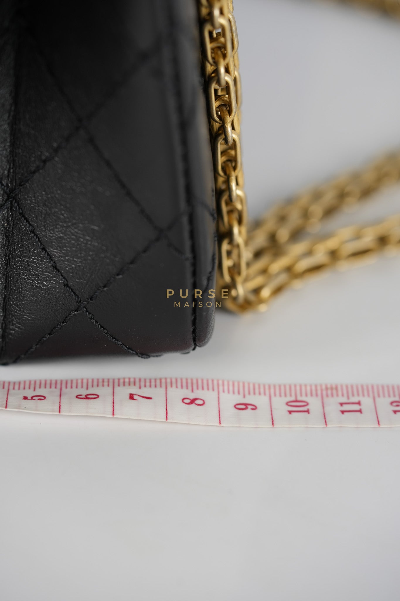Reissue 2.55 Size 225 Small Black in Calfskin Distressed Leather (Microchip)