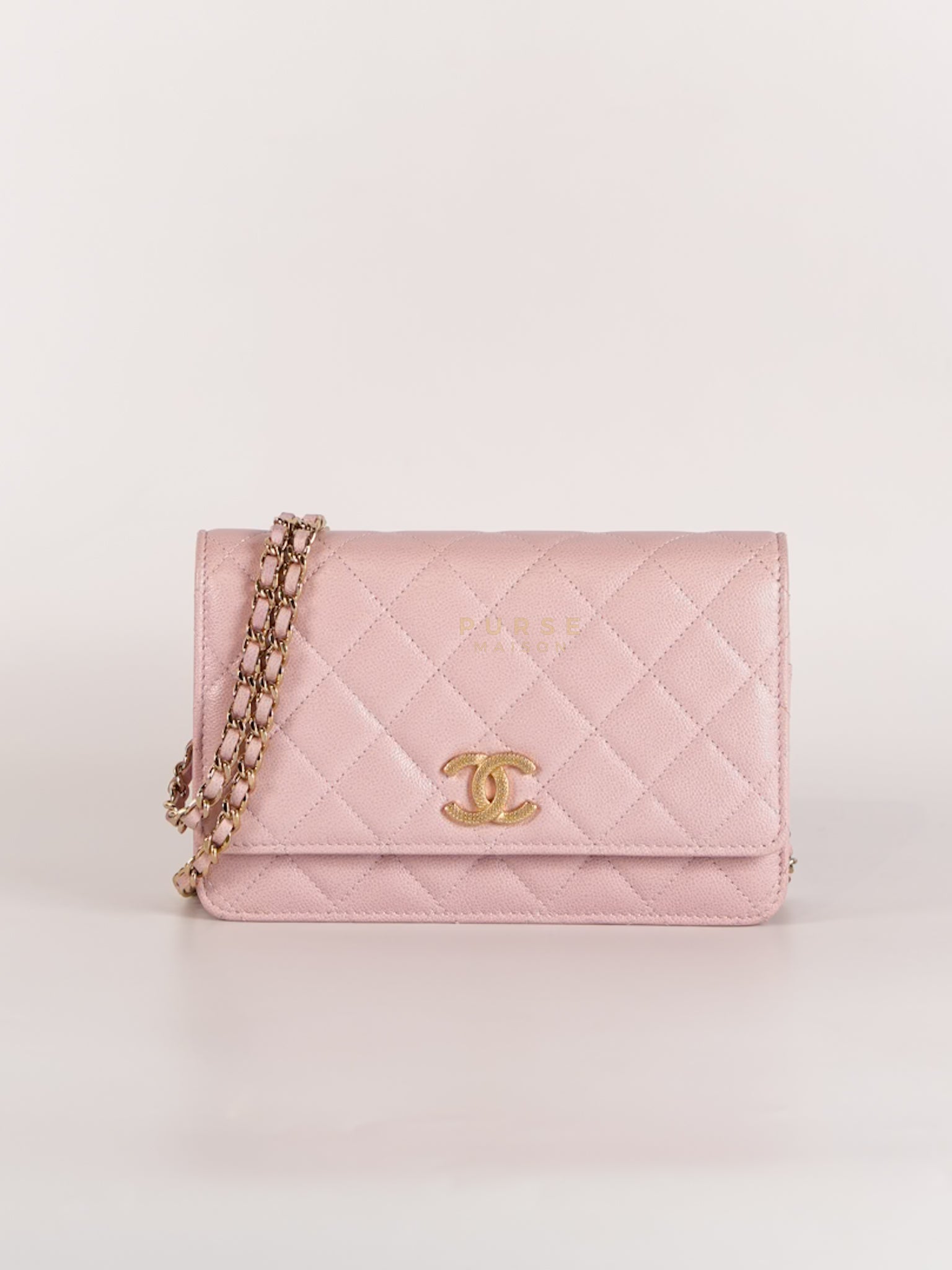 22B Golden CC Wallet on Chain in Pink Caviar Leather and Light Gold Hardware (Microchip) | Purse Maison Luxury Bags Shop