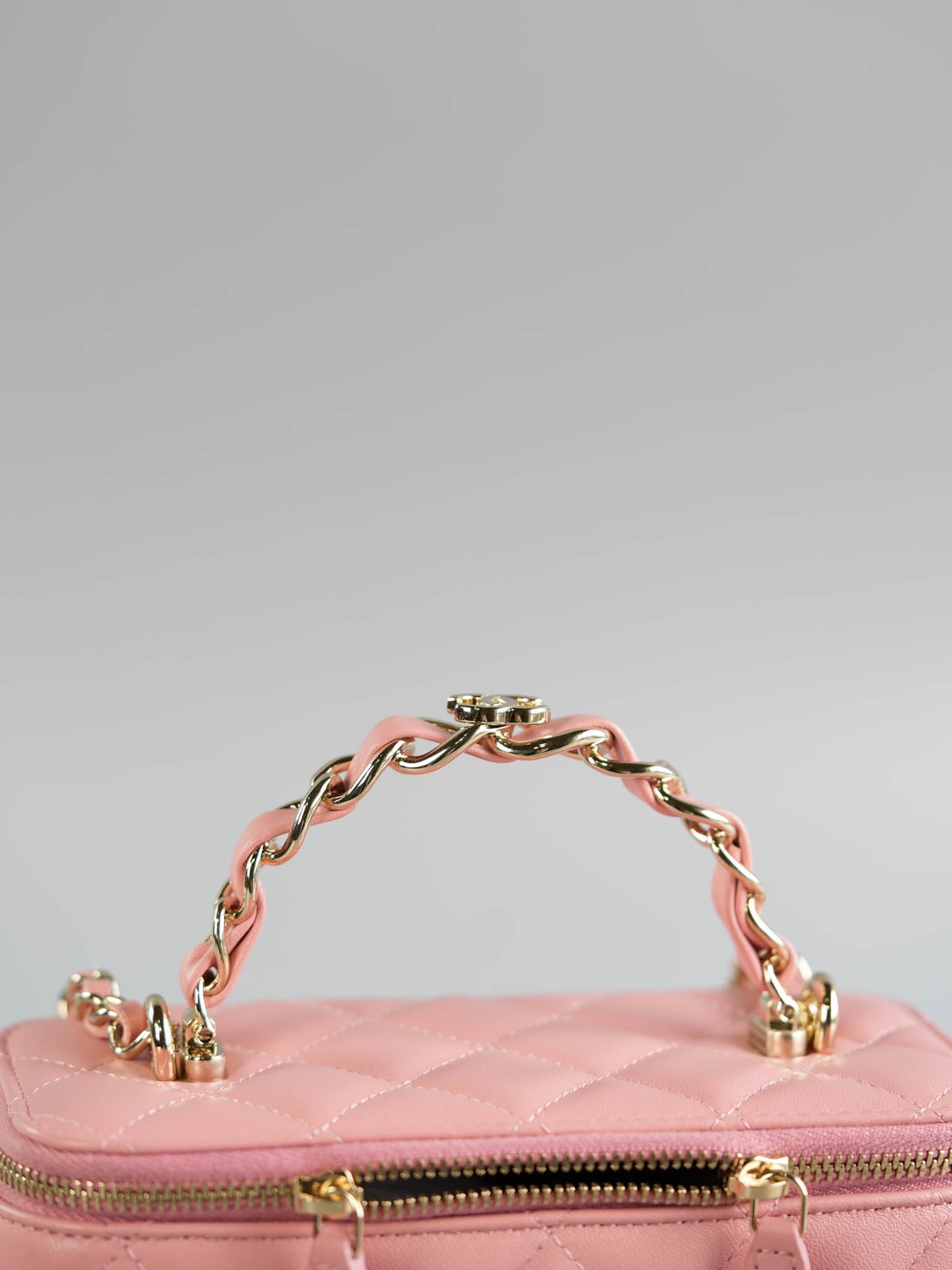 22k Vanity Case Top in Pink Lambskin Leather and Light Gold Hardware (Microchip) | Purse Maison Luxury Bags Shop