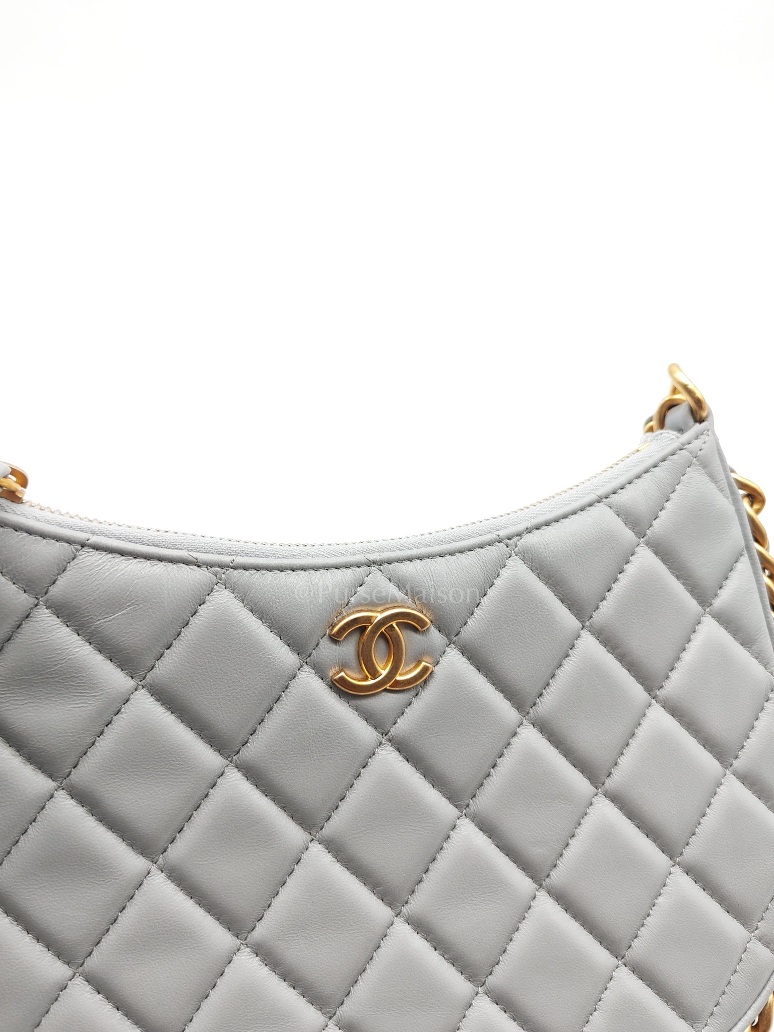 23B Hobo Bag Chain Edging in Gray Quilted Lambskin Leather and Aged Gold Hardware (Microchip) | Purse Maison Luxury Bags Shop