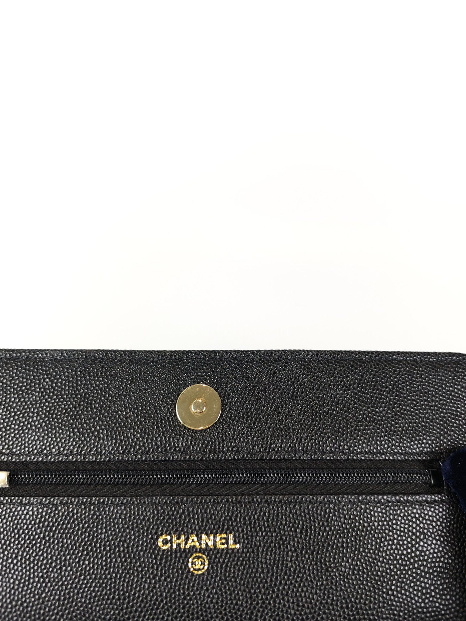 23S Wallet On Chain in Black Caviar Leather & Crystal Enamel Gold Hardware (Microchip) | Purse Maison Luxury Bags Shop