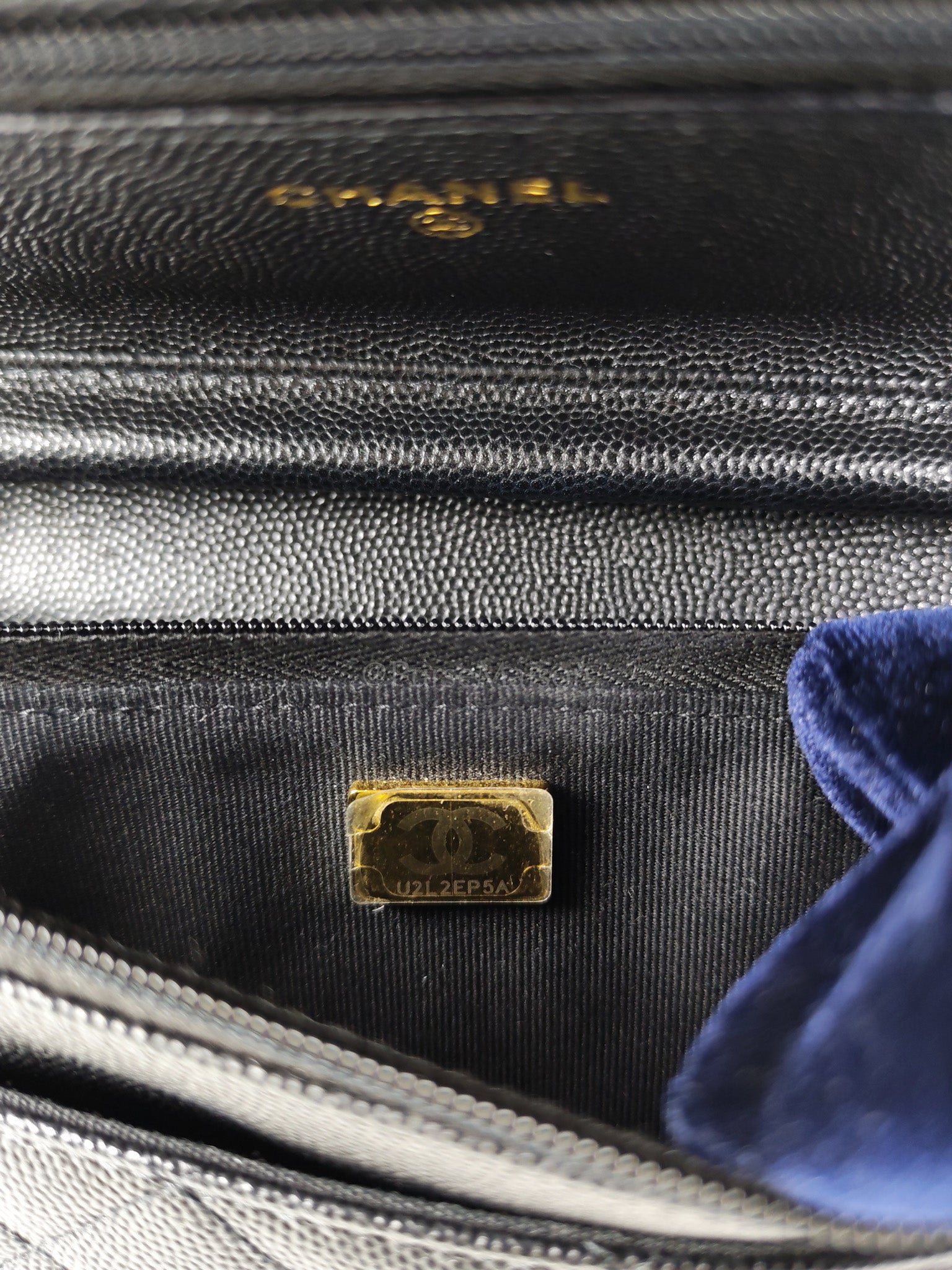 23S Wallet On Chain in Black Caviar Leather & Crystal Enamel Gold Hardware (Microchip) | Purse Maison Luxury Bags Shop