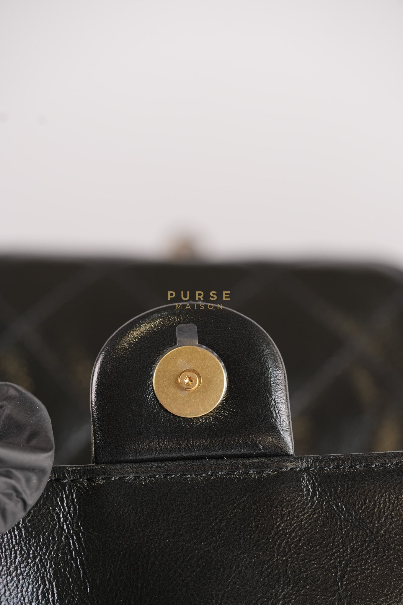 25 Medium in Black Glazed Calfskin Leather Mixed Hardware (Microchip) | Purse Maison Luxury Bags Shop