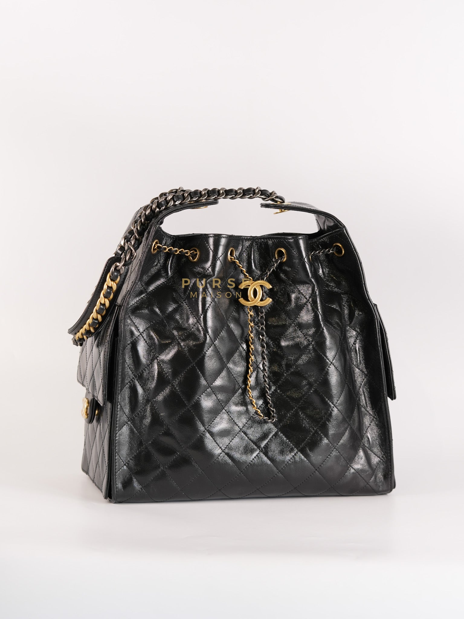 25 Medium in Black Glazed Calfskin Leather Mixed Hardware (Microchip) | Purse Maison Luxury Bags Shop