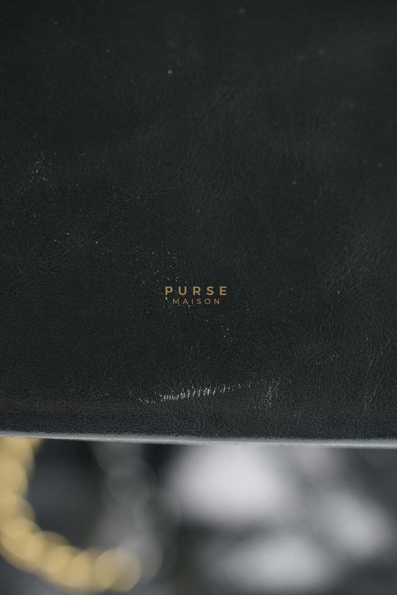 25 Medium in Black Glazed Calfskin Leather Mixed Hardware (Microchip) | Purse Maison Luxury Bags Shop