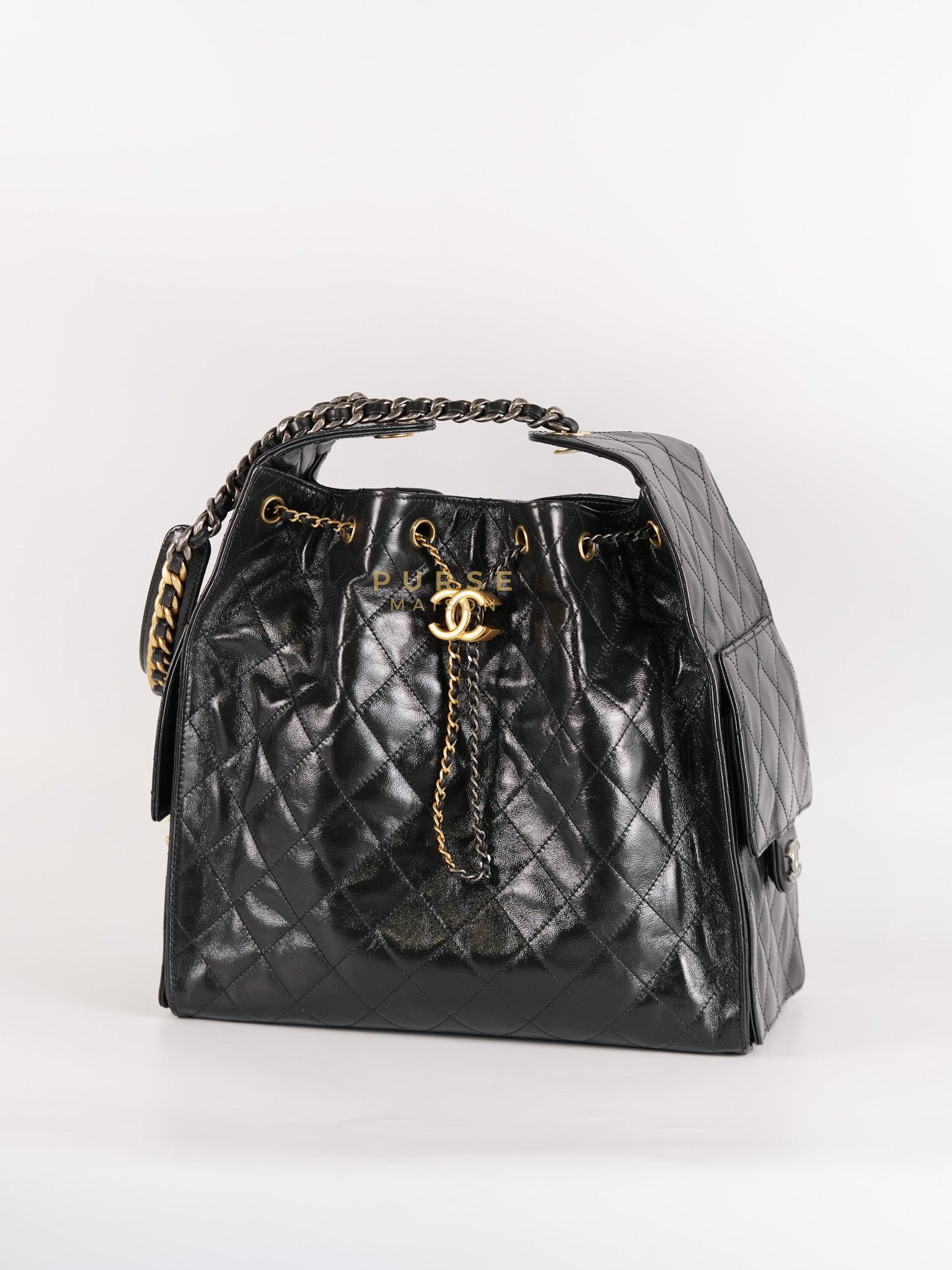 25 Medium in Black Glazed Calfskin Leather Mixed Hardware (Microchip) | Purse Maison Luxury Bags Shop