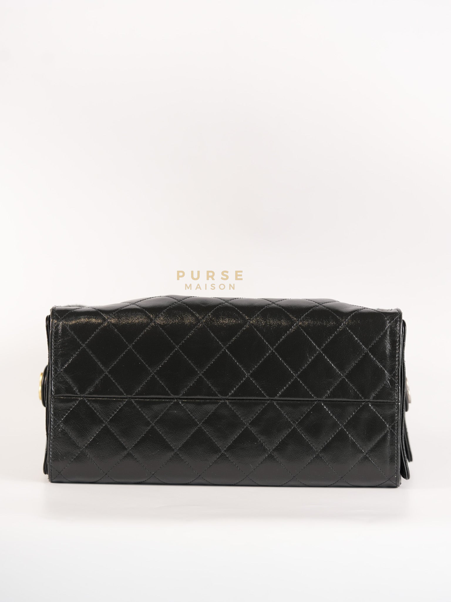 25 Medium in Black Glazed Calfskin Leather Mixed Hardware (Microchip) | Purse Maison Luxury Bags Shop