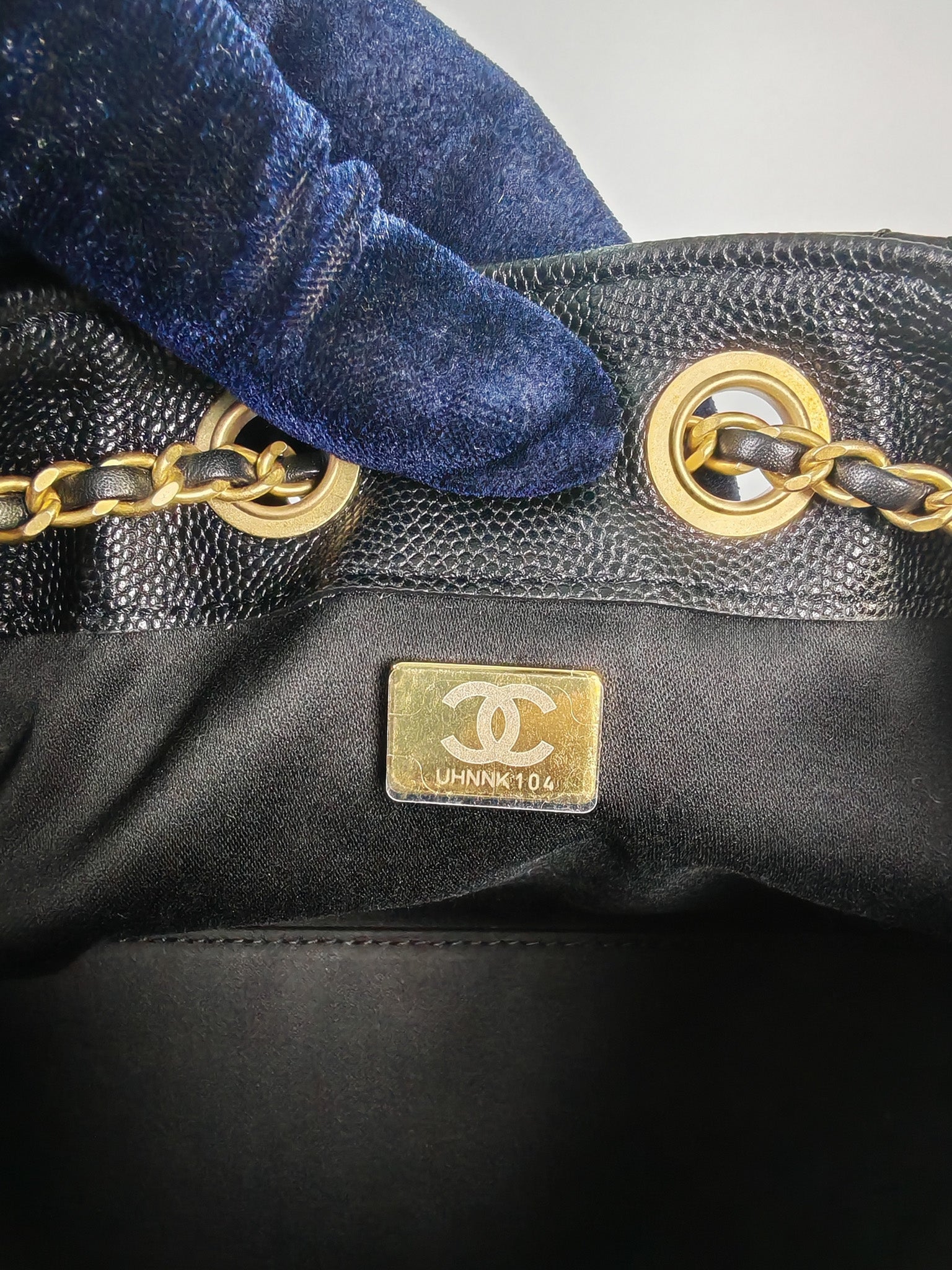 25 Mini in Black Caviar Leather Aged Gold Hardware (Microchip) | Purse Maison Luxury Bags Shop