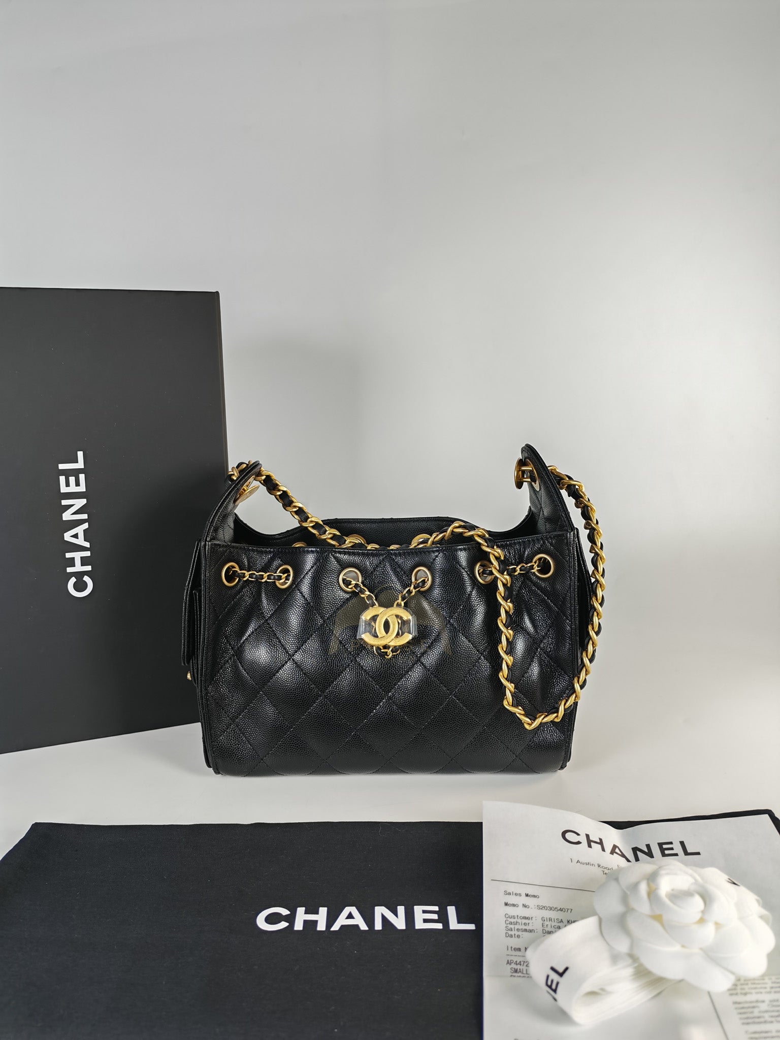 25 Mini in Black Caviar Leather Aged Gold Hardware (Microchip) | Purse Maison Luxury Bags Shop