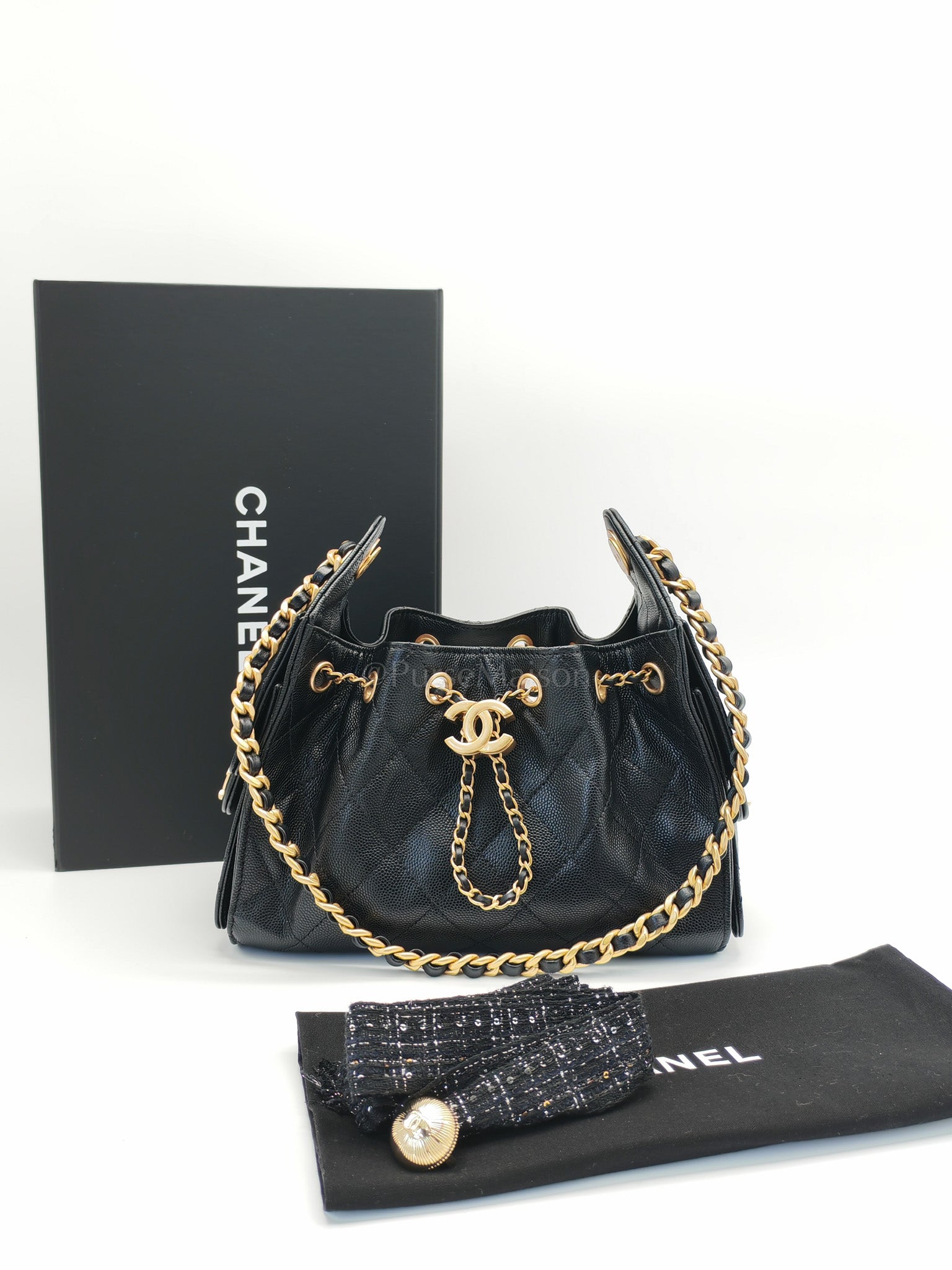 25 Mini in Black Caviar Leather Aged Gold Hardware(Microchip) | Purse Maison Luxury Bags Shop