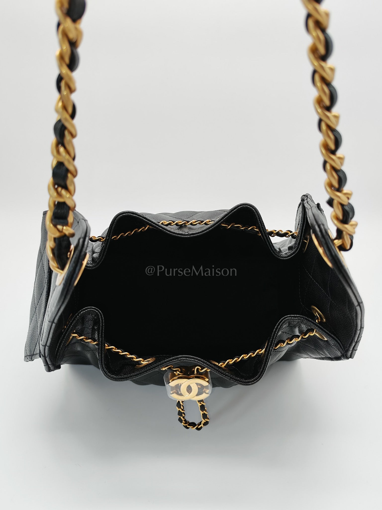 25 Small Black Caviar Leather in Aged Gold Hardware Microchip(HH****C1) | Purse Maison Luxury Bags Shop