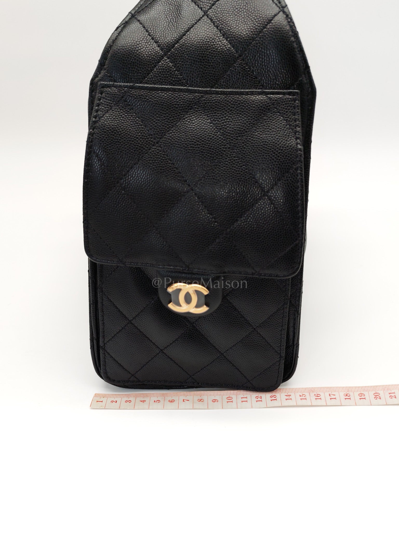 25 Small Black Caviar Leather in Aged Gold Hardware Microchip(HH****C1) | Purse Maison Luxury Bags Shop