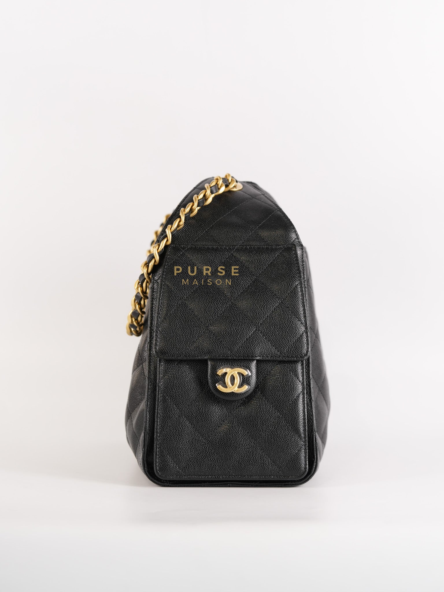 25 Small Hobo Tote Bag in Black Caviar Leather & Aged Gold Hardware Microchip (UA****03) | Purse Maison Luxury Bags Shop