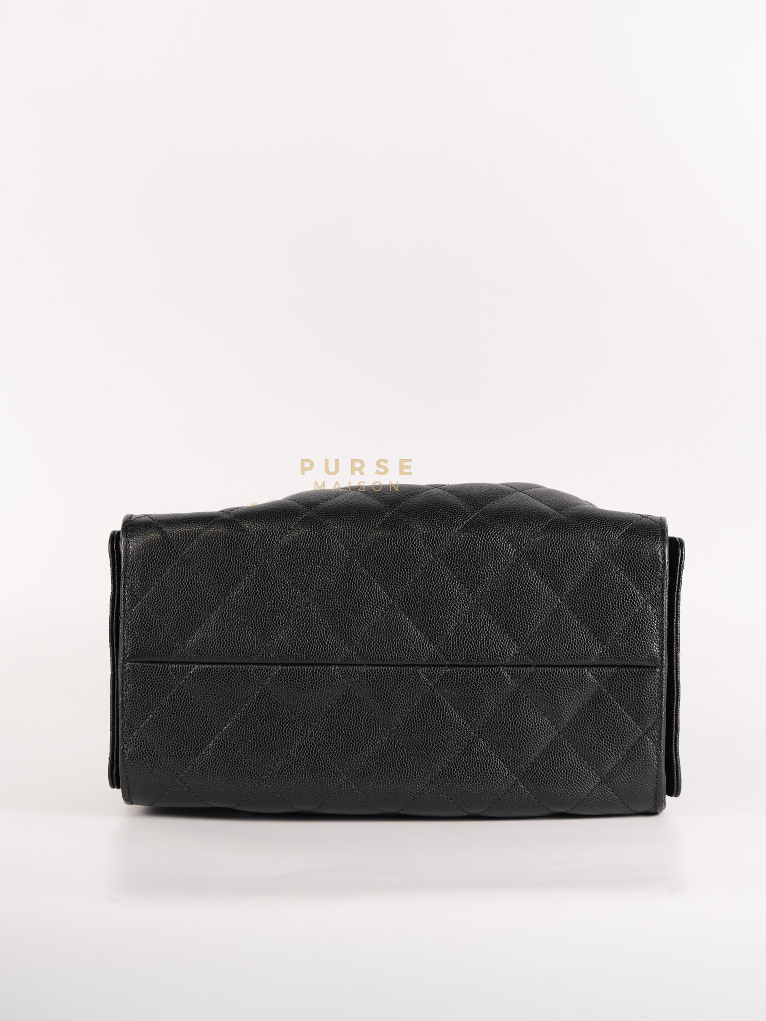 25 Small Hobo Tote Bag in Black Caviar Leather & Aged Gold Hardware Microchip (UA****03) | Purse Maison Luxury Bags Shop