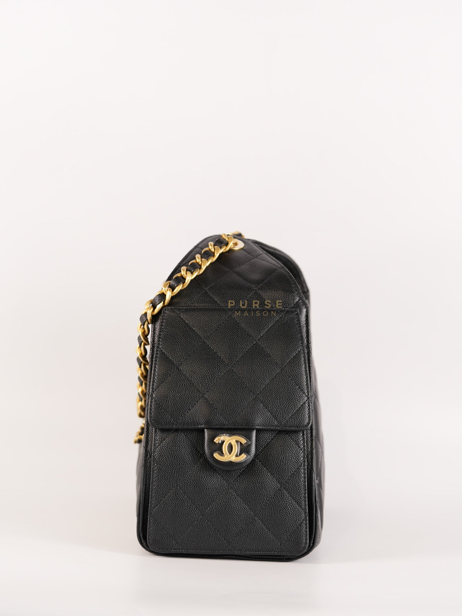 25 Small in Black Caviar Leather and Aged Gold Hardwar (Microchip) | Purse Maison Luxury Bags Shop