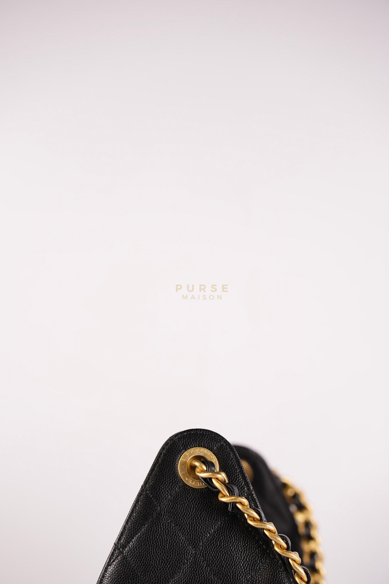 25 Small In Black in Caviar Leather and Aged Gold Hardware (Microchip) | Purse Maison Luxury Bags Shop