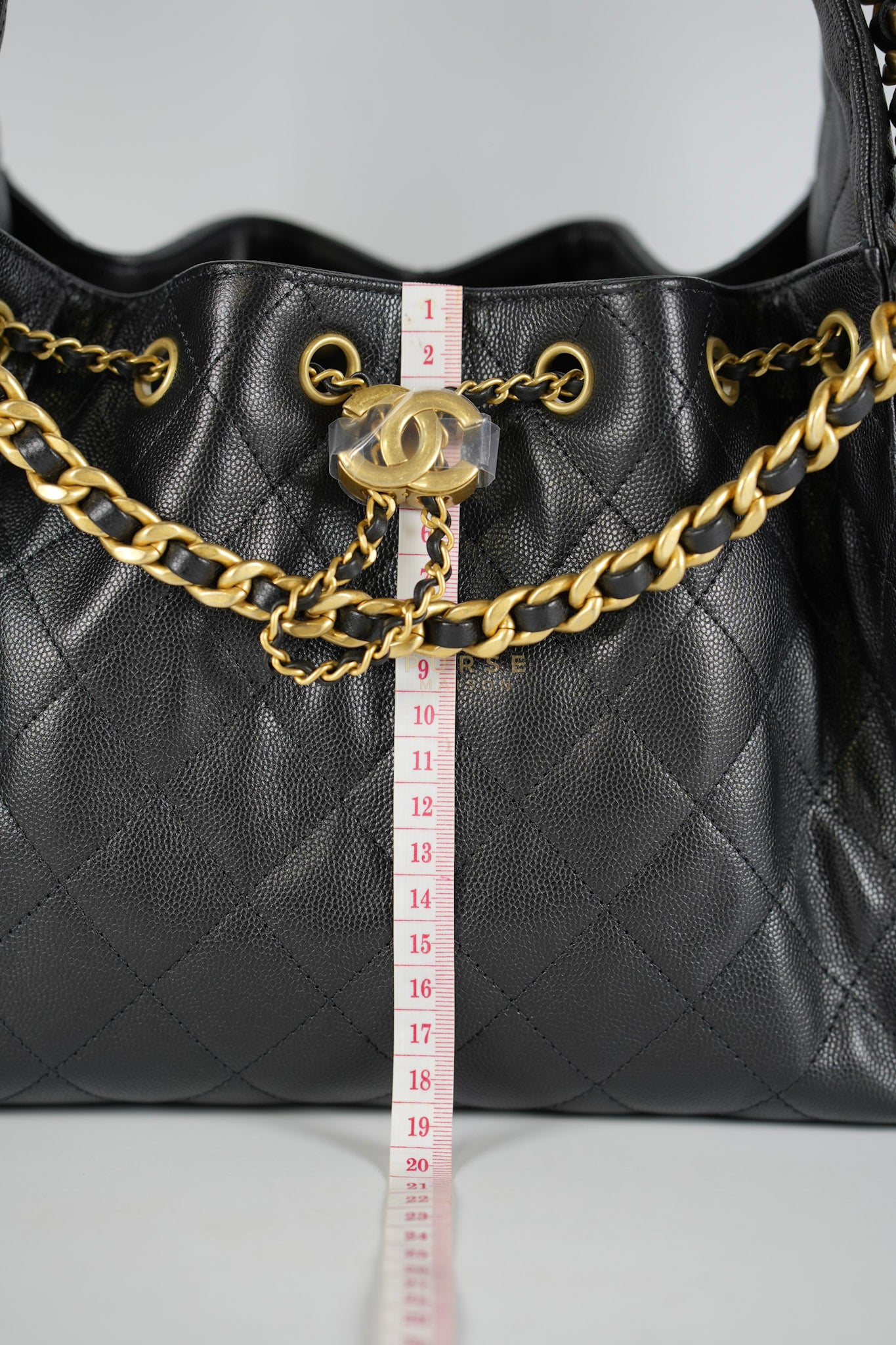 25 Small In Black in Caviar Leather and Aged Gold Hardware (Microchip) | Purse Maison Luxury Bags Shop
