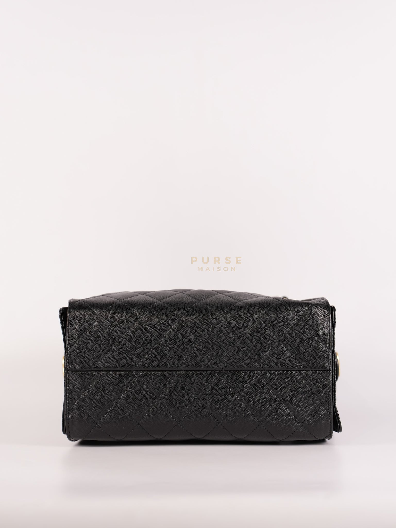 25 Small In Black in Caviar Leather and Aged Gold Hardware (Microchip) | Purse Maison Luxury Bags Shop