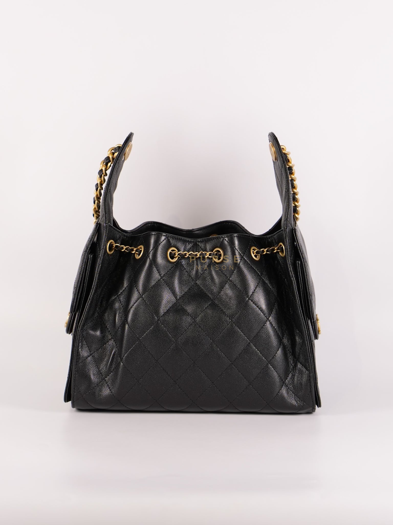 25 Small In Black in Caviar Leather and Aged Gold Hardware (Microchip) | Purse Maison Luxury Bags Shop