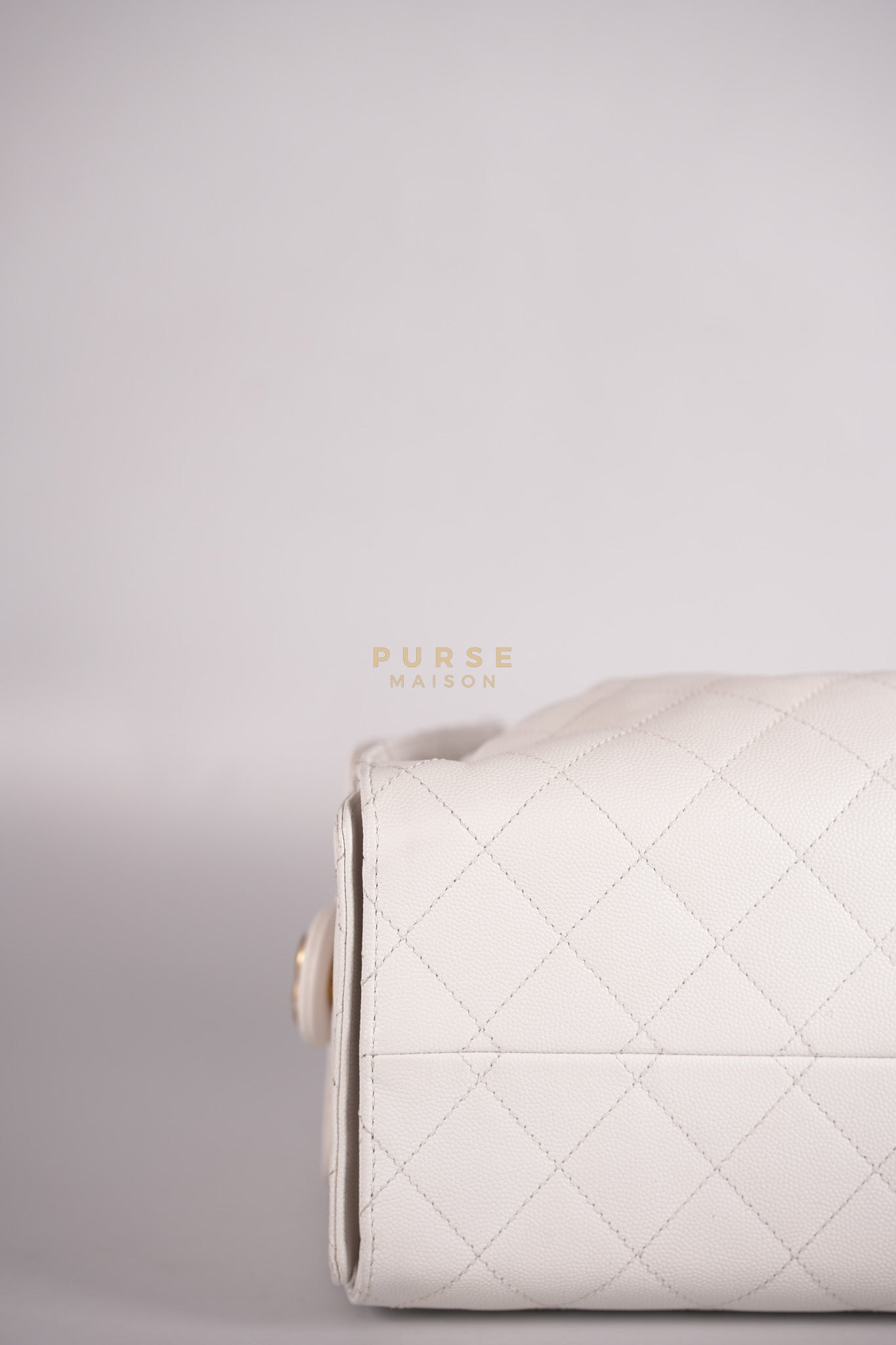 25 Small White Caviar Leather and Aged Gold Hardware (Microchip) | Purse Maison Luxury Bags Shop
