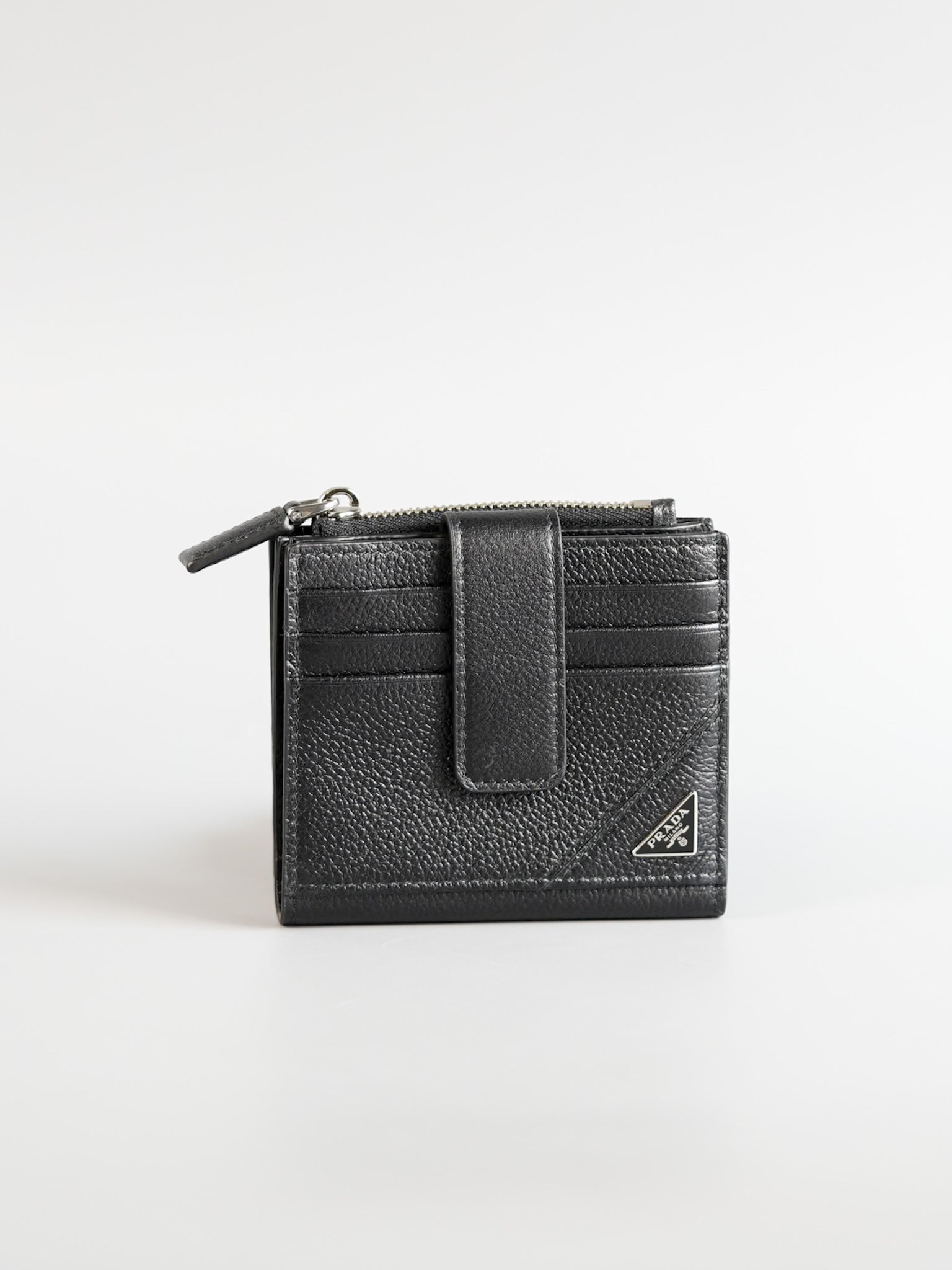 2MC066 Portacarte in Black Vitello Micro Grain Leather Wallet | Purse Maison Luxury Bags Shop