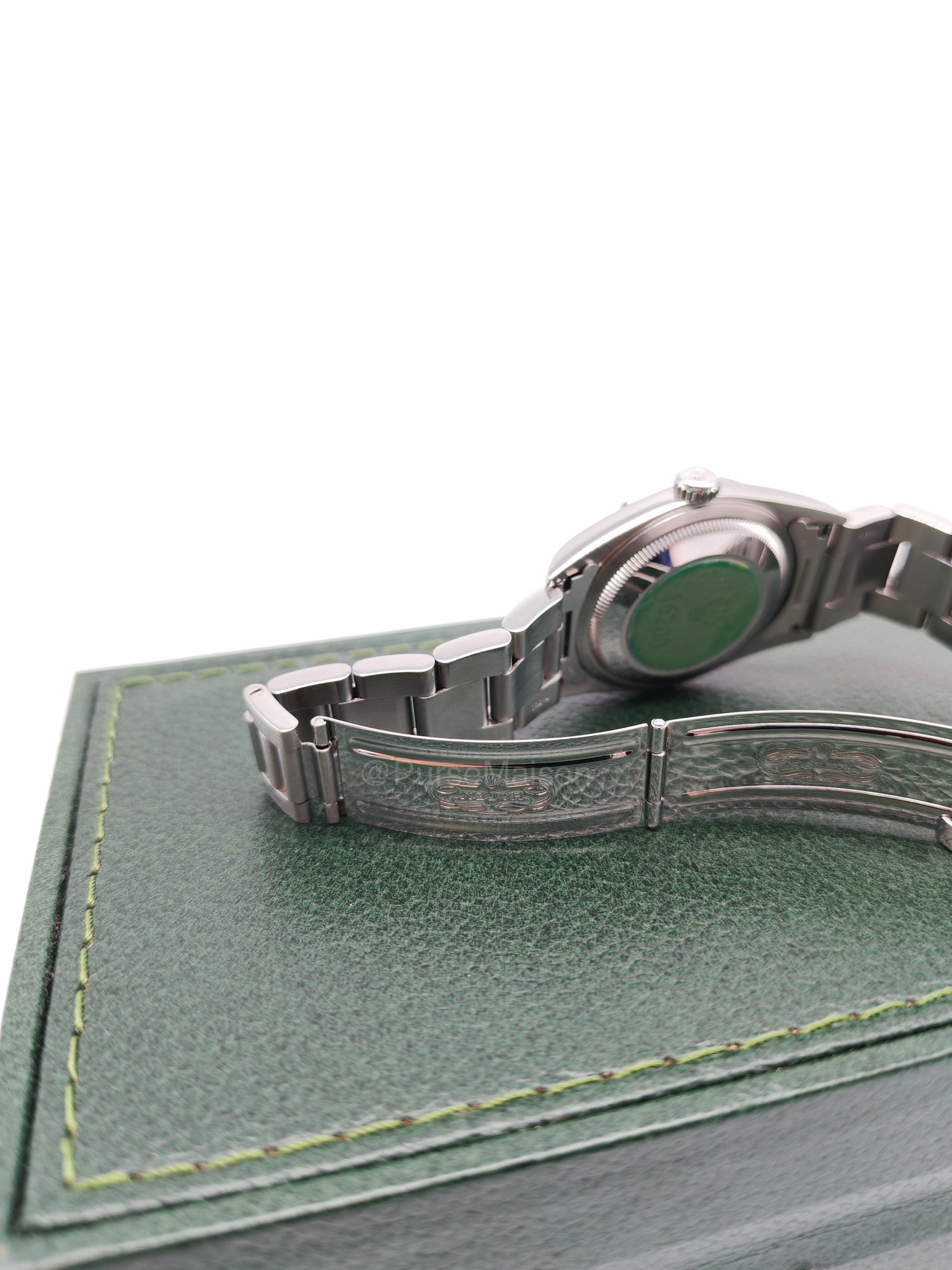 Rolex Oyster Perpetual Datejust Cream Computer Arabic Dial in Silver Stainless Steel Strap 36mm Ref. # 16200 (Year 2000)