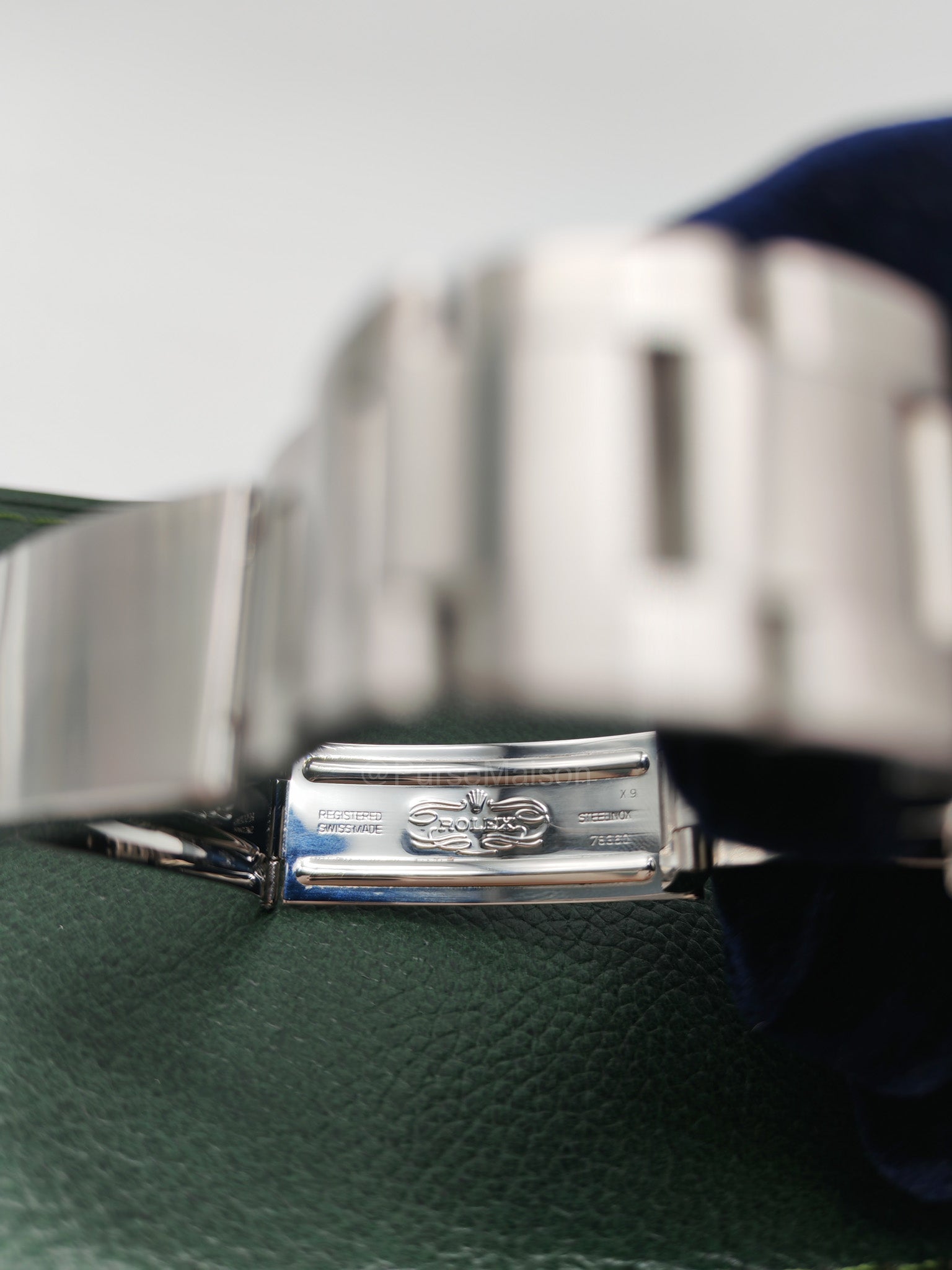 Rolex Oyster Perpetual Datejust Cream Computer Arabic Dial in Silver Stainless Steel Strap 36mm Ref. # 16200 (Year 2000)