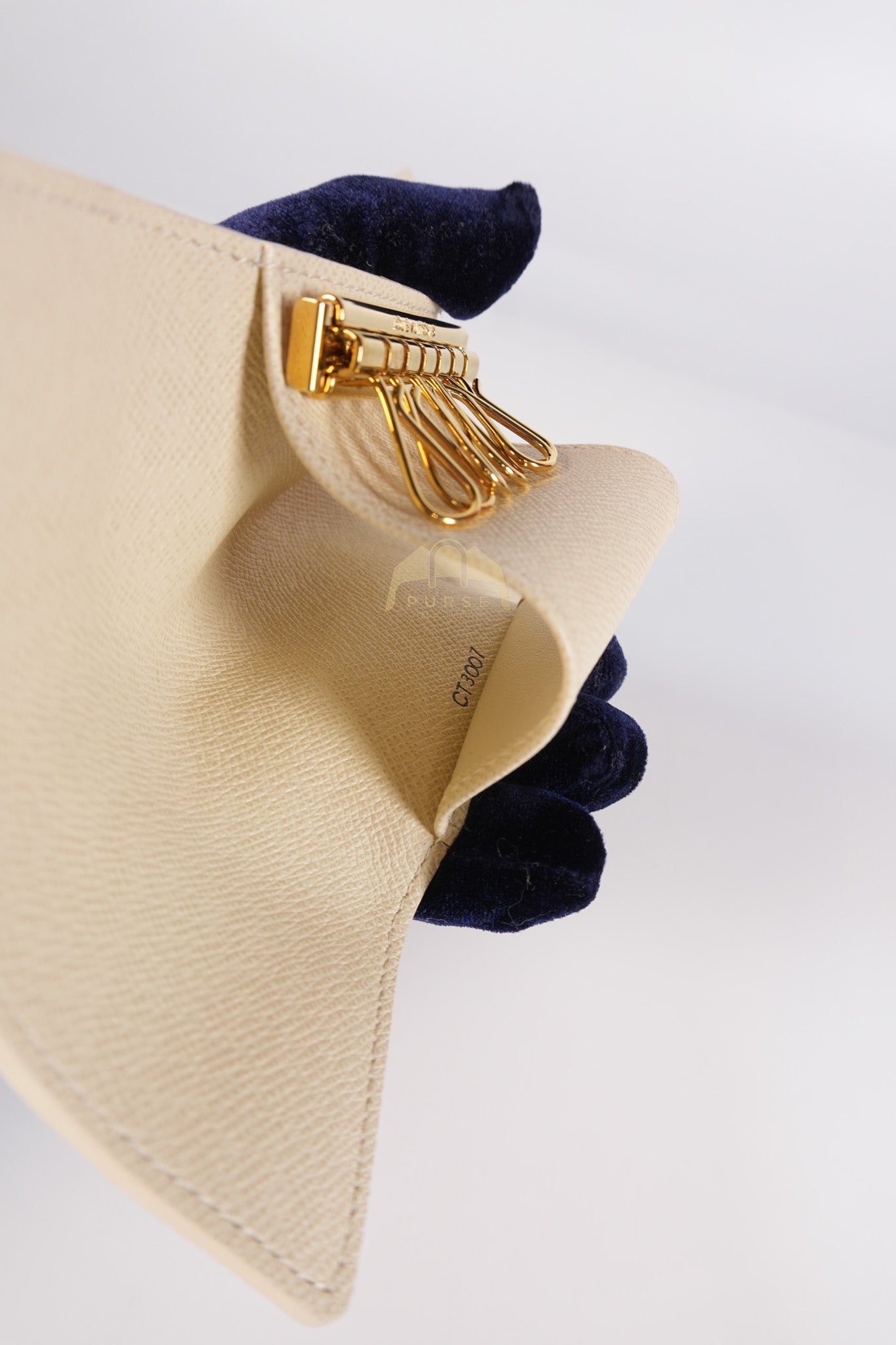 6 Key Holder in Damier Azur Blue (Date code: CT3007) | Purse Maison Luxury Bags Shop