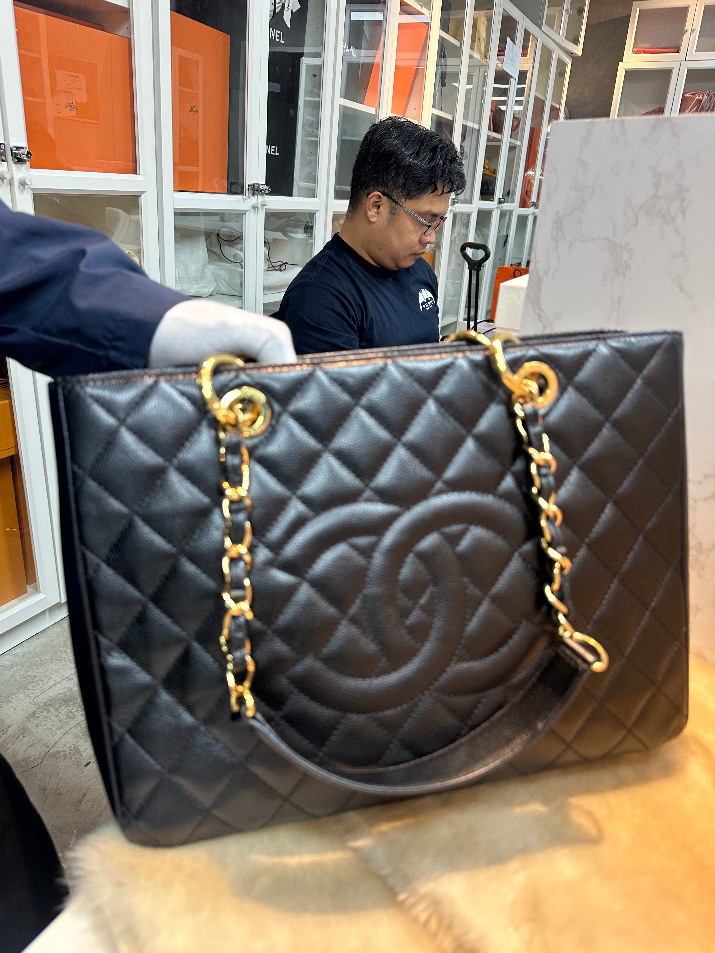 Chanel grand shopping tote black caviar leather ghw series 19/22