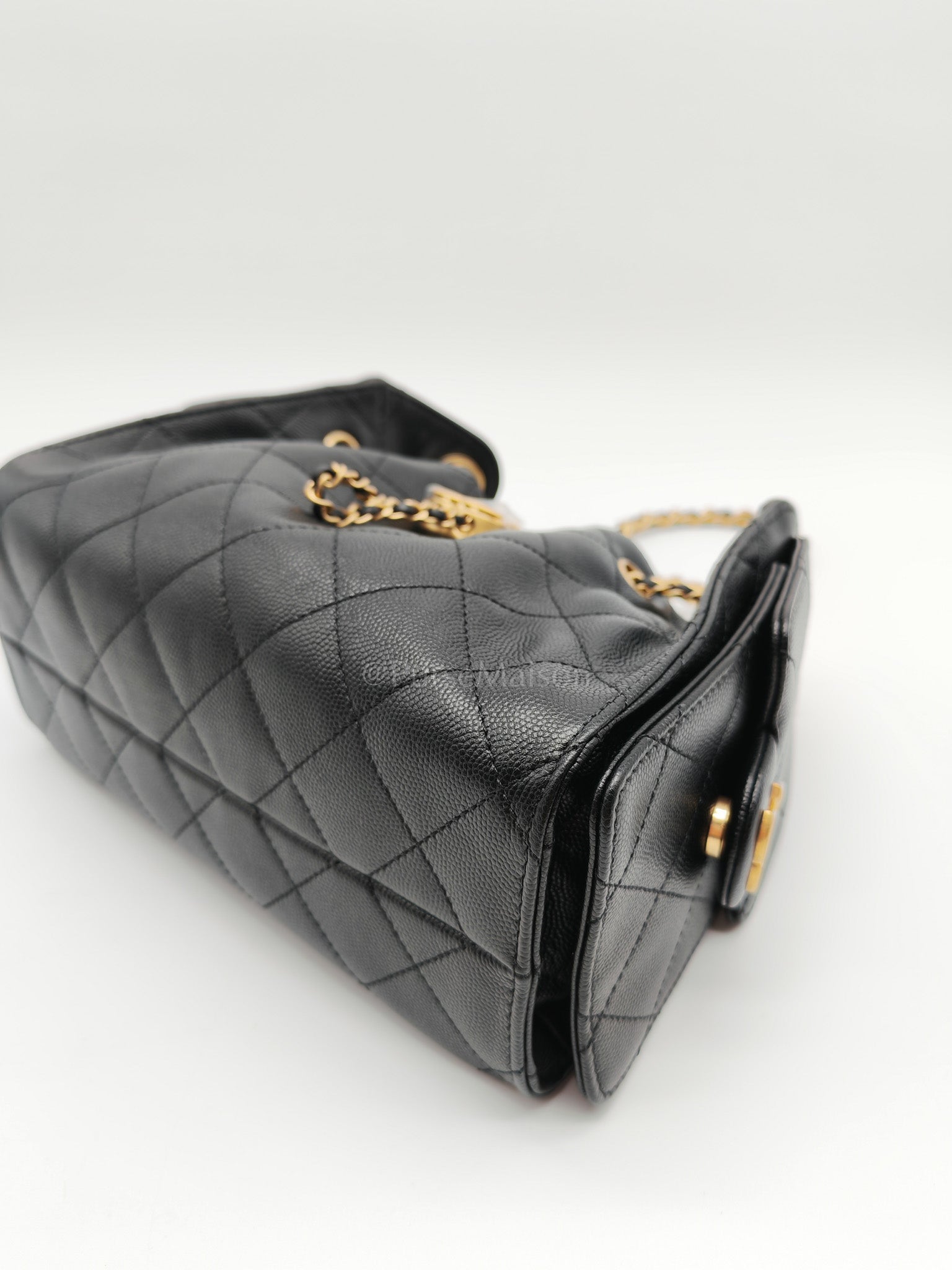 25 Mini in Black Caviar Leather and Aged Gold Hardware Microchip(A0****GL)