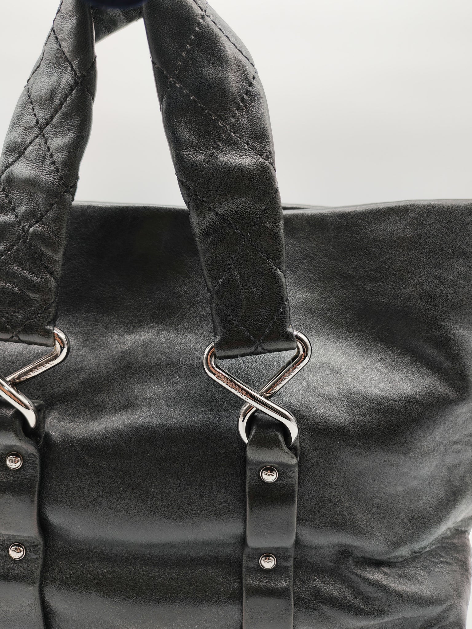 8 Knots Reissue Tote Bag Black in Lambskin Leather Silver Hardware (Series 11) | Purse Maison Luxury Bags Shop