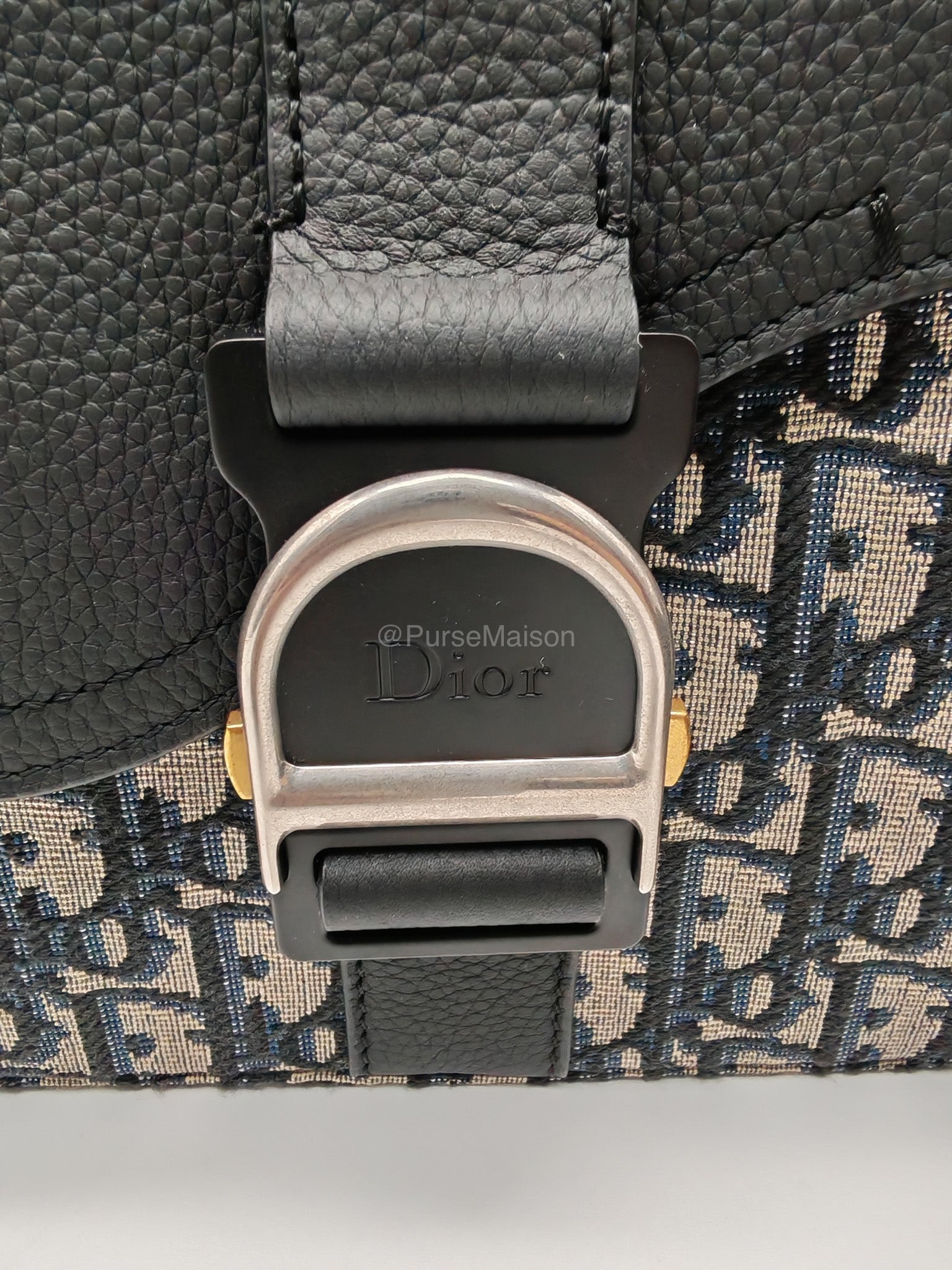 Christian Dior Saddle Heritage Messenger Bag in Oblique Jacquard Canvas and Grained Calfskin Leather