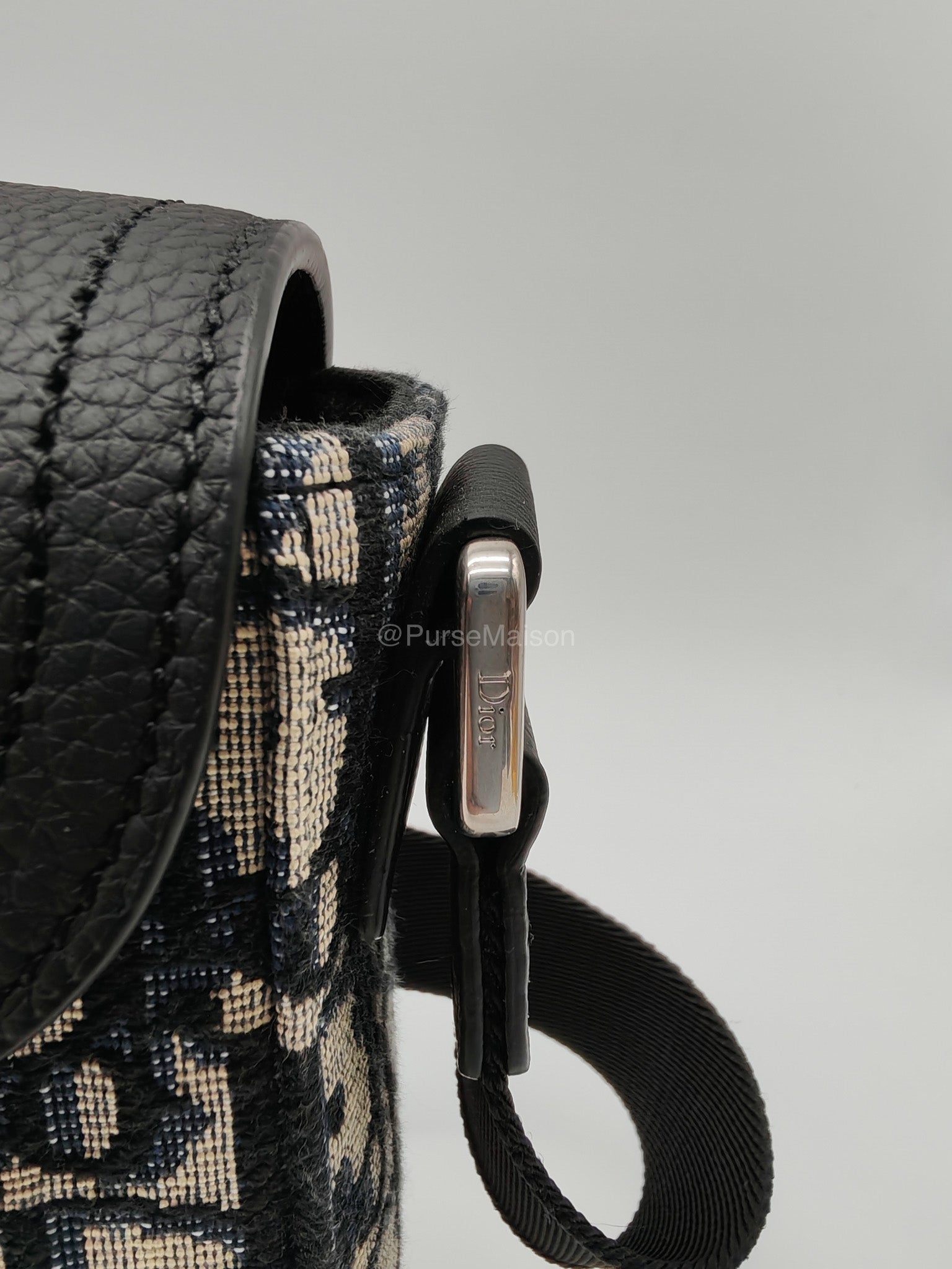 Christian Dior Saddle Heritage Messenger Bag in Oblique Jacquard Canvas and Grained Calfskin Leather