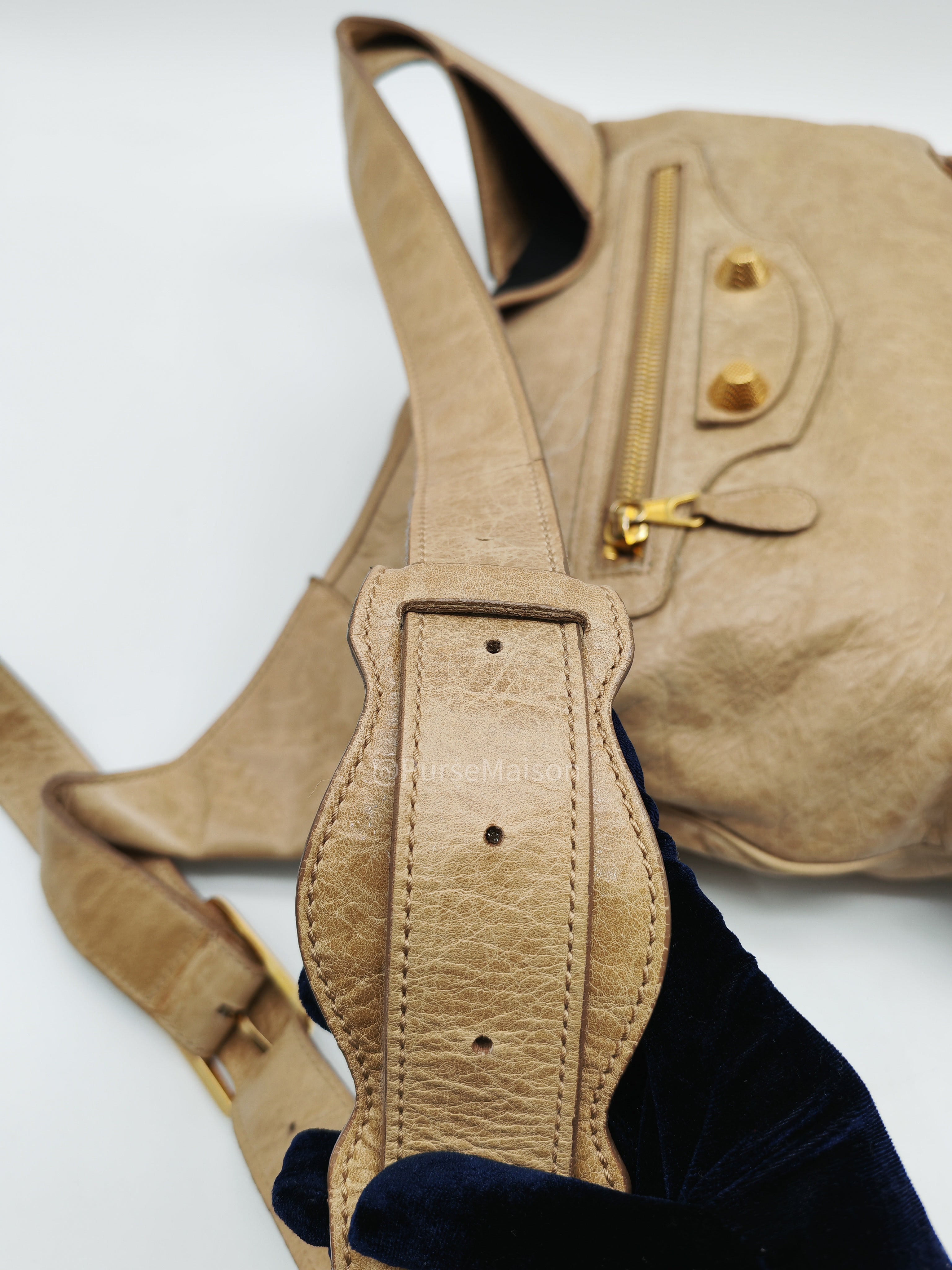 Balenciaga Giant 21 Part Time Bag in Beige Distressed Lambskin Leather Gold Hardware