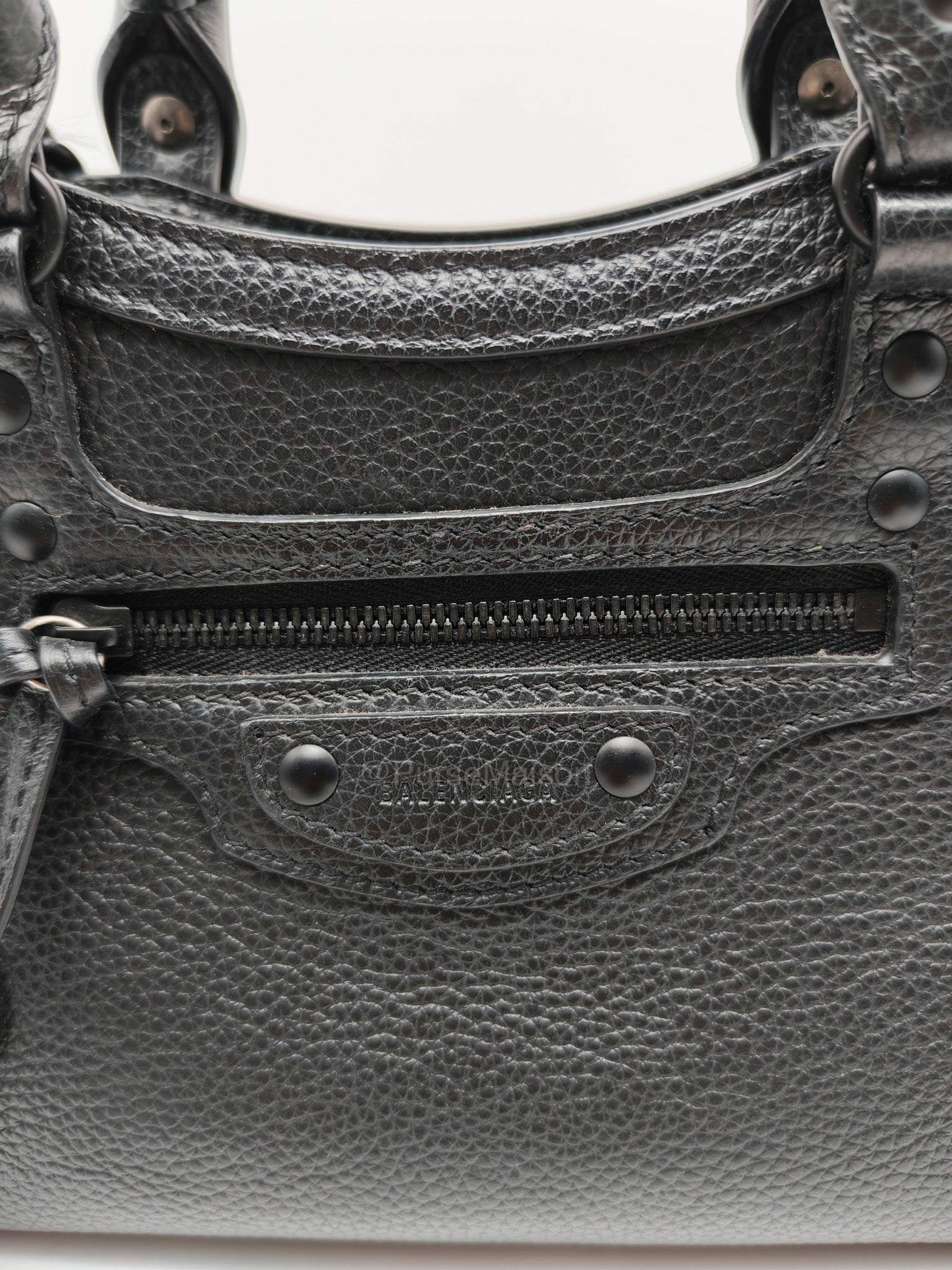 Balenciaga Neo Classic City Bag Mini in Black Grained Calfskin Leather