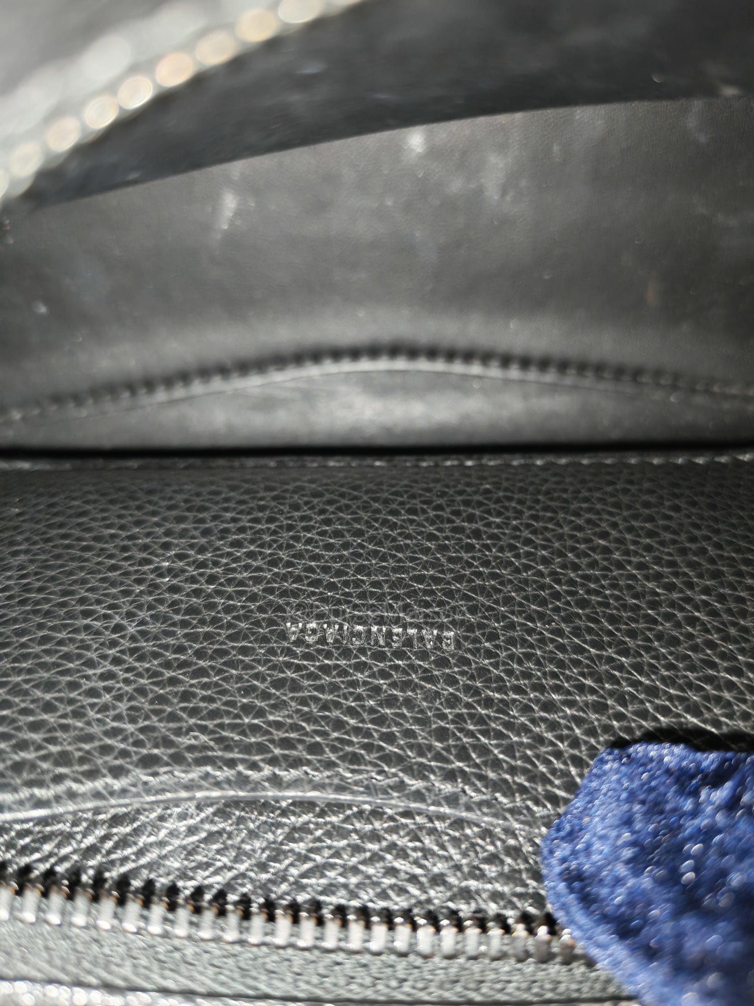 Balenciaga Neo Classic City Bag Mini in Black Grained Calfskin Leather