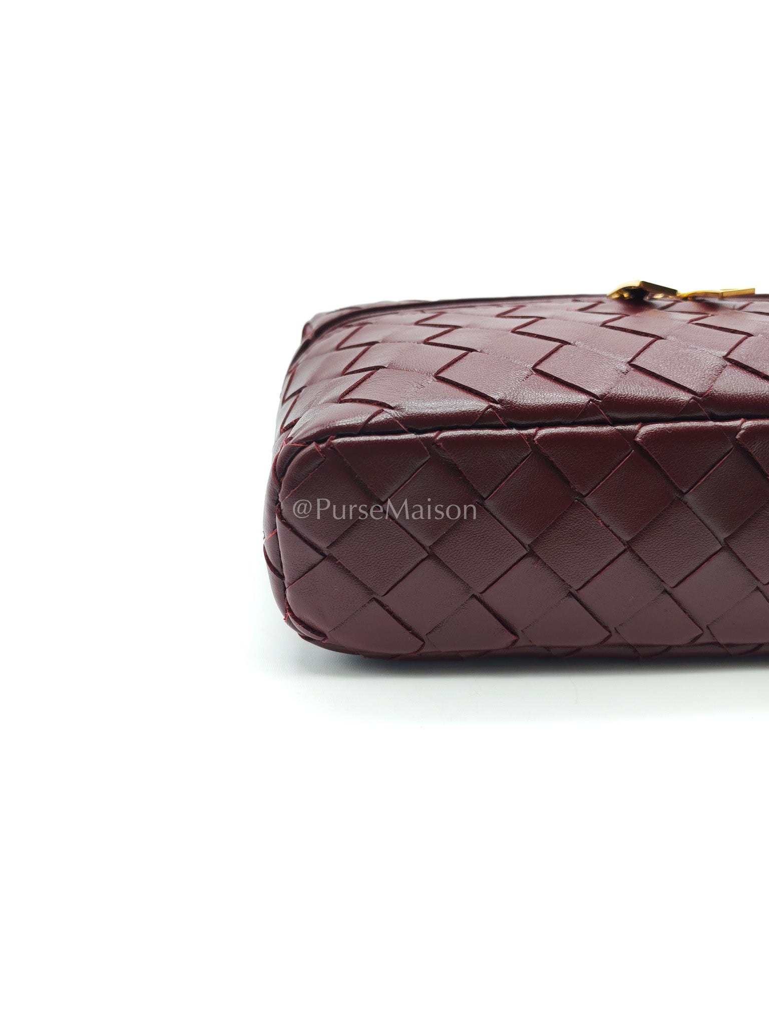 Bottega Veneta Bang Bang Interciato Leather Vanity Case in Burgundy