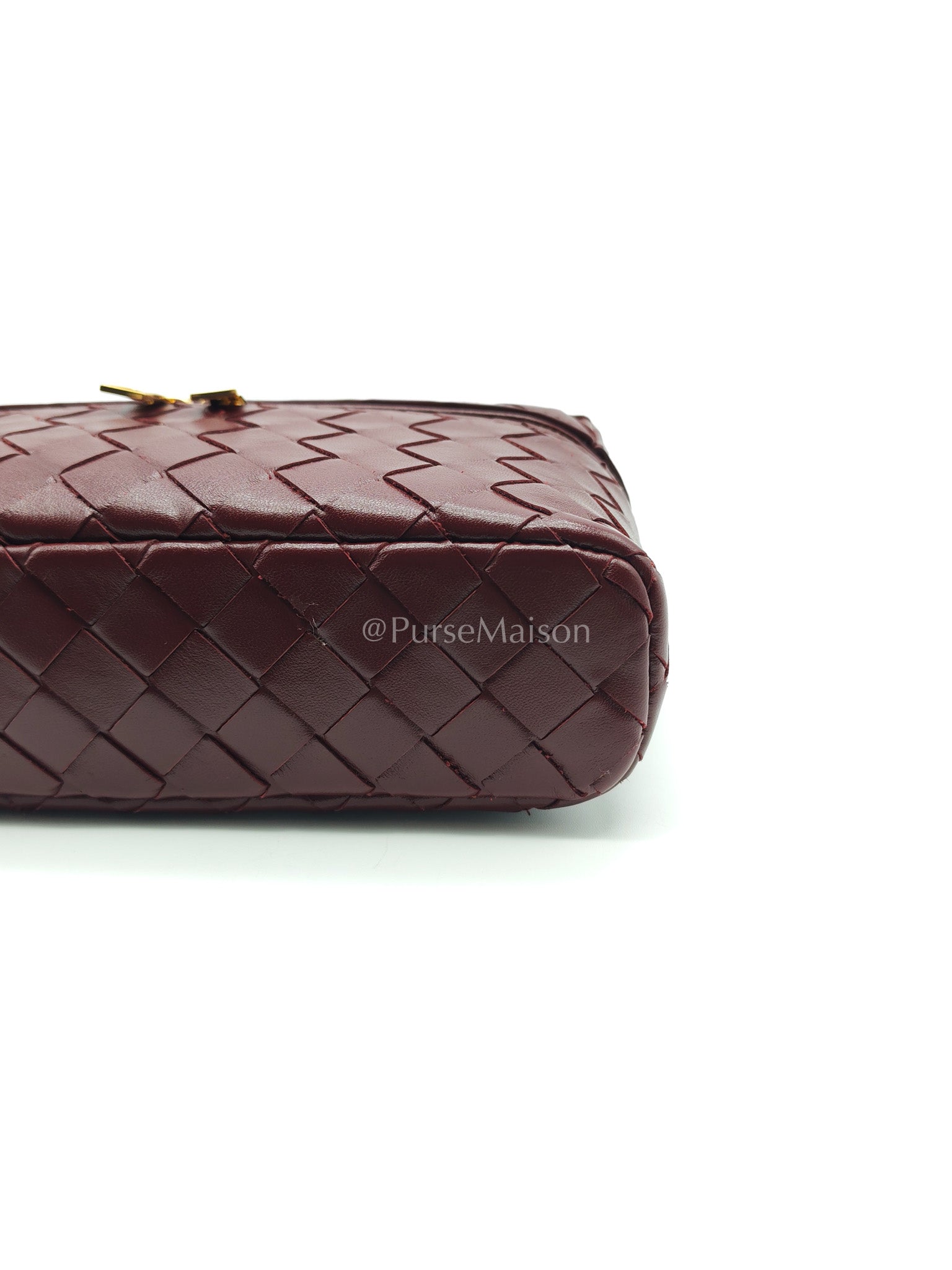 Bottega Veneta Bang Bang Interciato Leather Vanity Case in Burgundy
